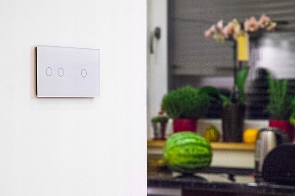 VL-C702R-61 Włącznik dotyk. LIVOLO SZKŁO NA PILOTA Rodzaj wyłącznik