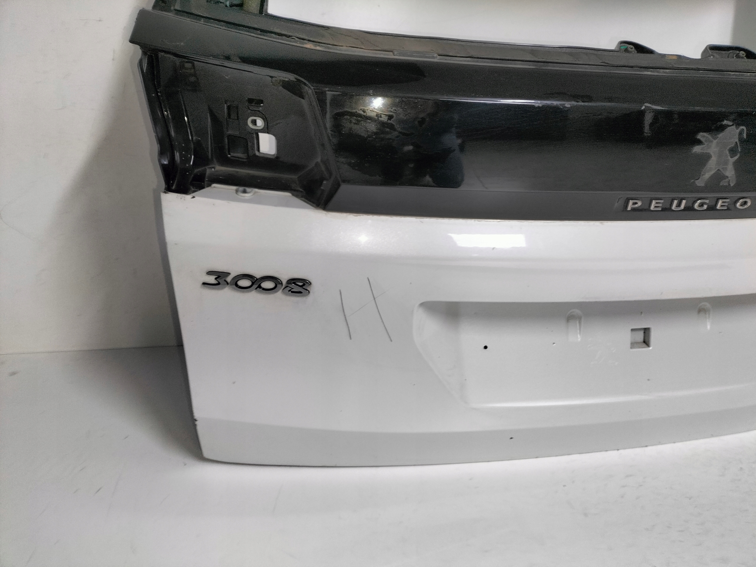 boot doors rear part PEUGEOT 3008 II 16