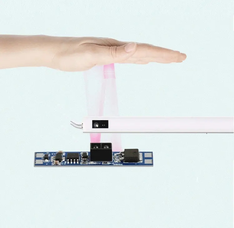 Włącznik Ściemniacz Do Profili LED Bezdotykowy Optyczny 8A Z Czujnikiem Stan opakowania oryginalne