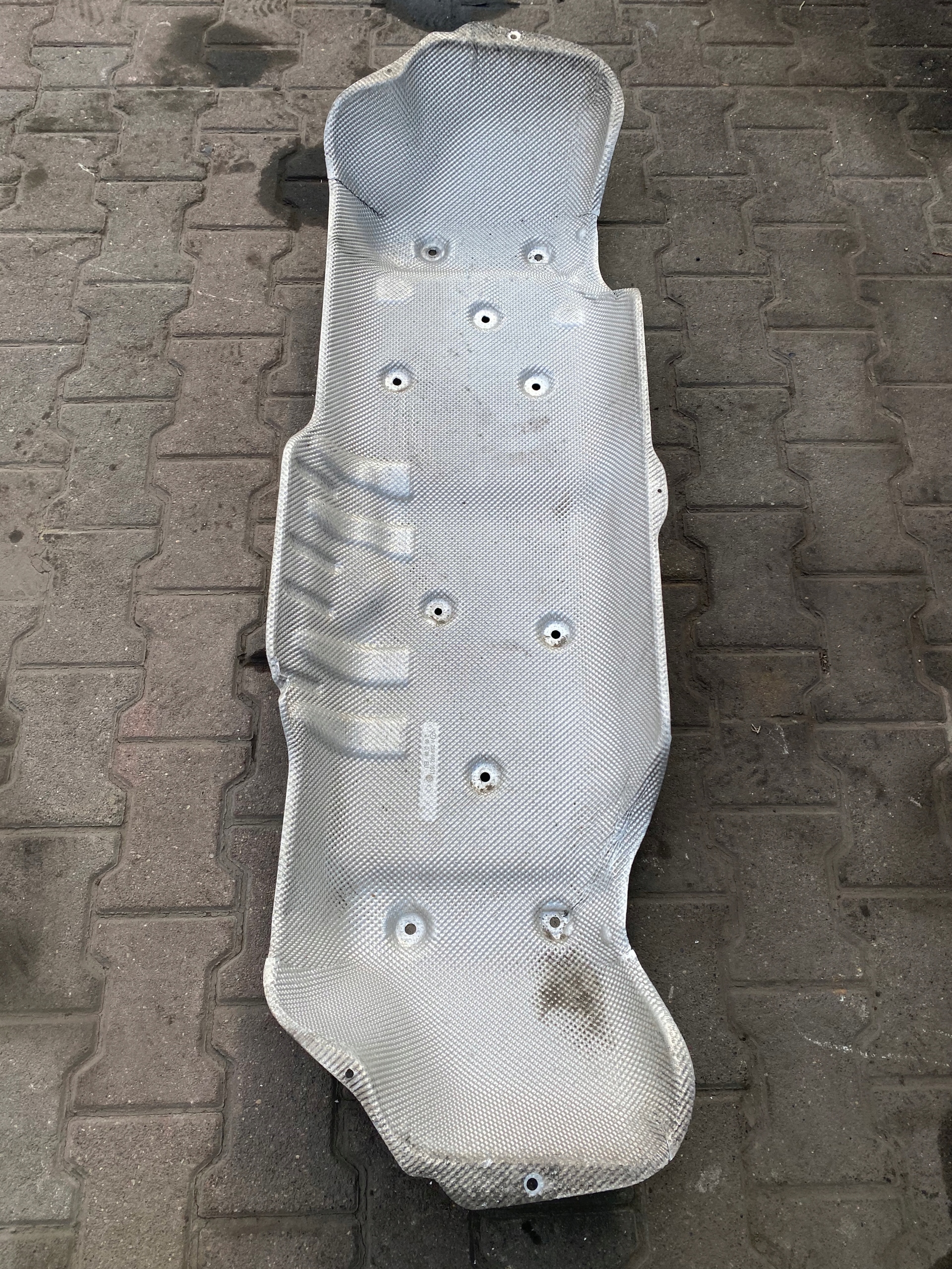 МЕРСЕДЕС GLC 253 ТЕПЛОВИЙ ЕКРАН 2536821671