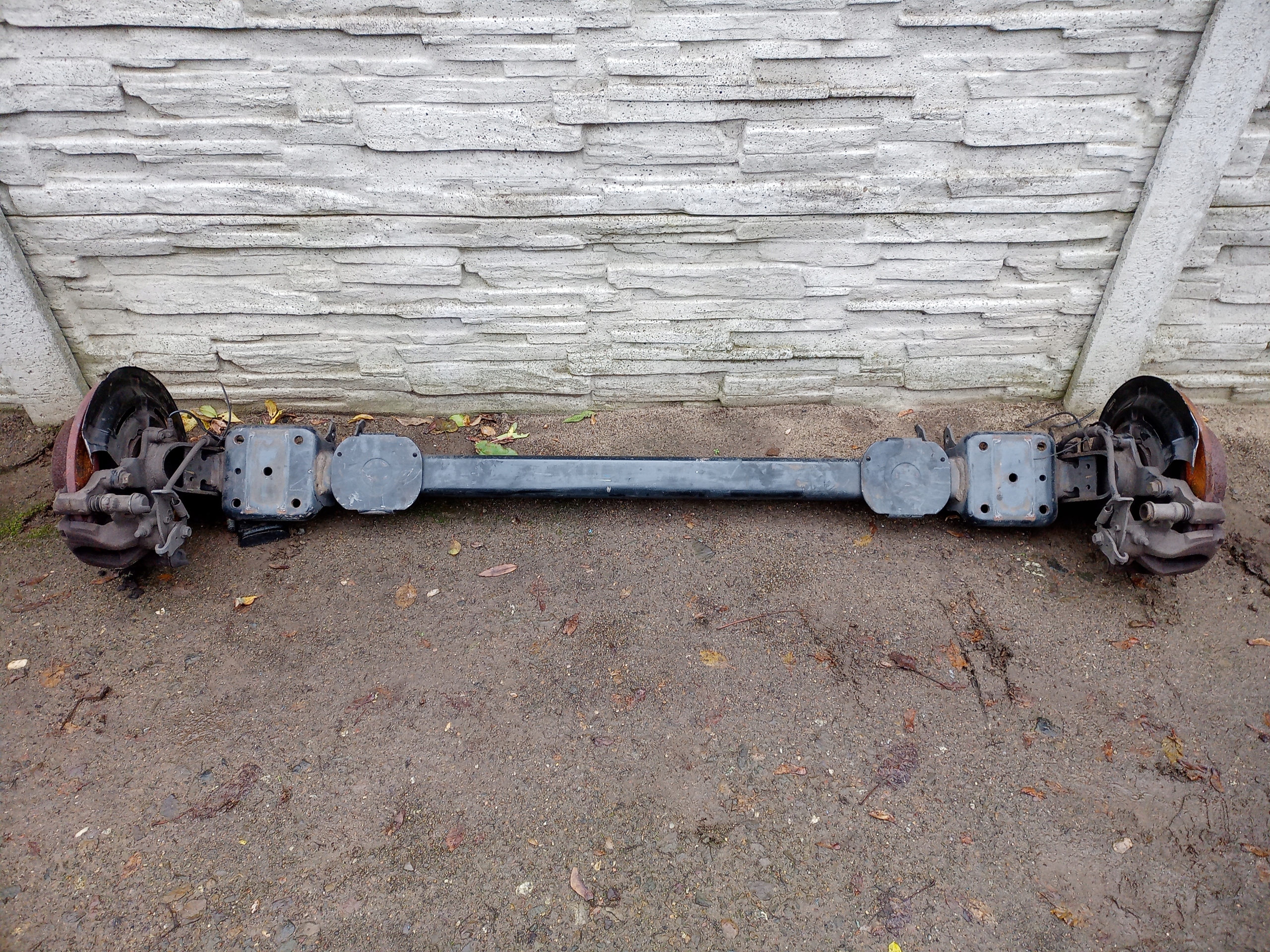 BELKA ZAWIESZENIE OŚ TYŁ RENAULT MASTER IV