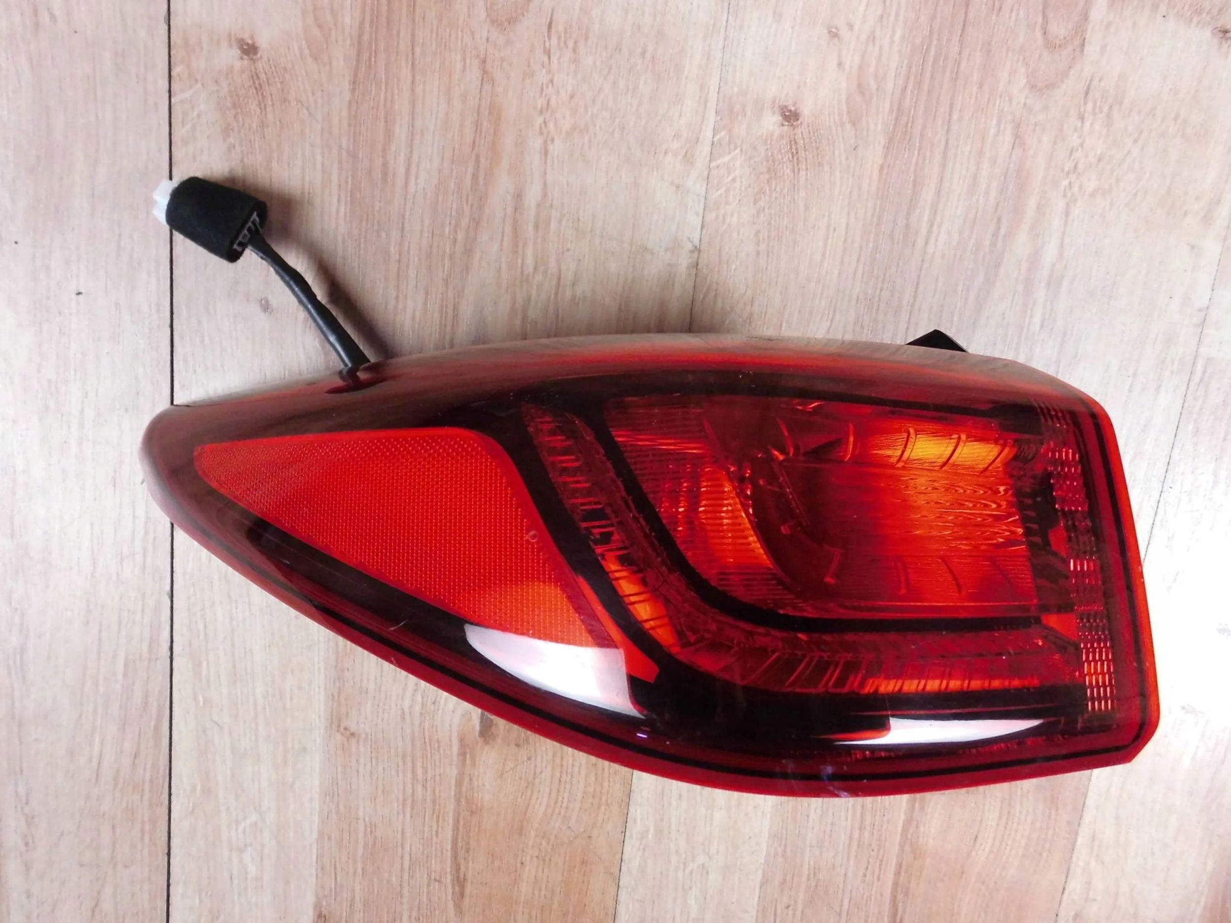 Hyundai Kona light left rear part rear 92401-J90