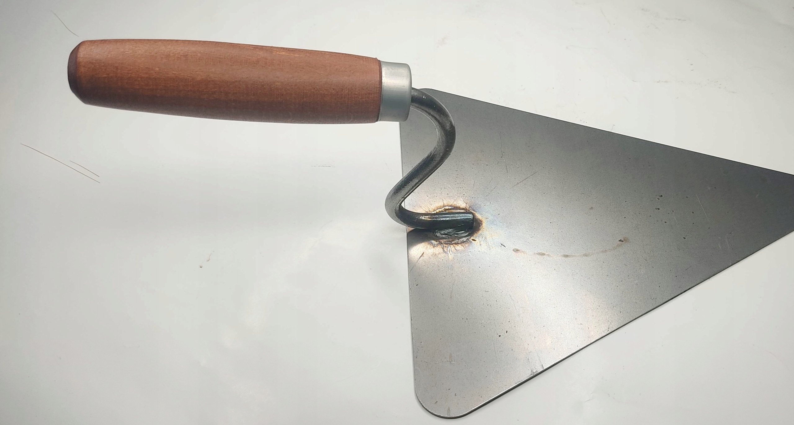 

Kielnia trójkątna KT200CZAR 200 mm sonsil