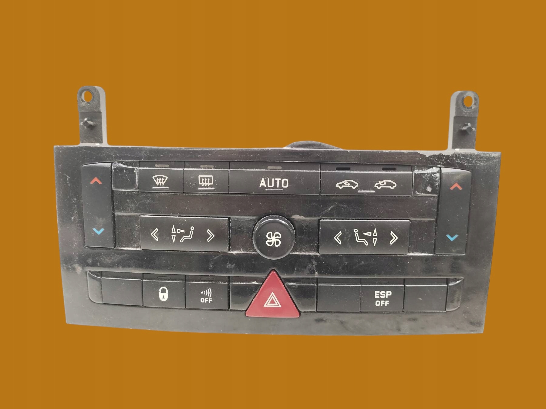 PANEL klími 96573322XF02 Peugeot 407 a (2004-2010)