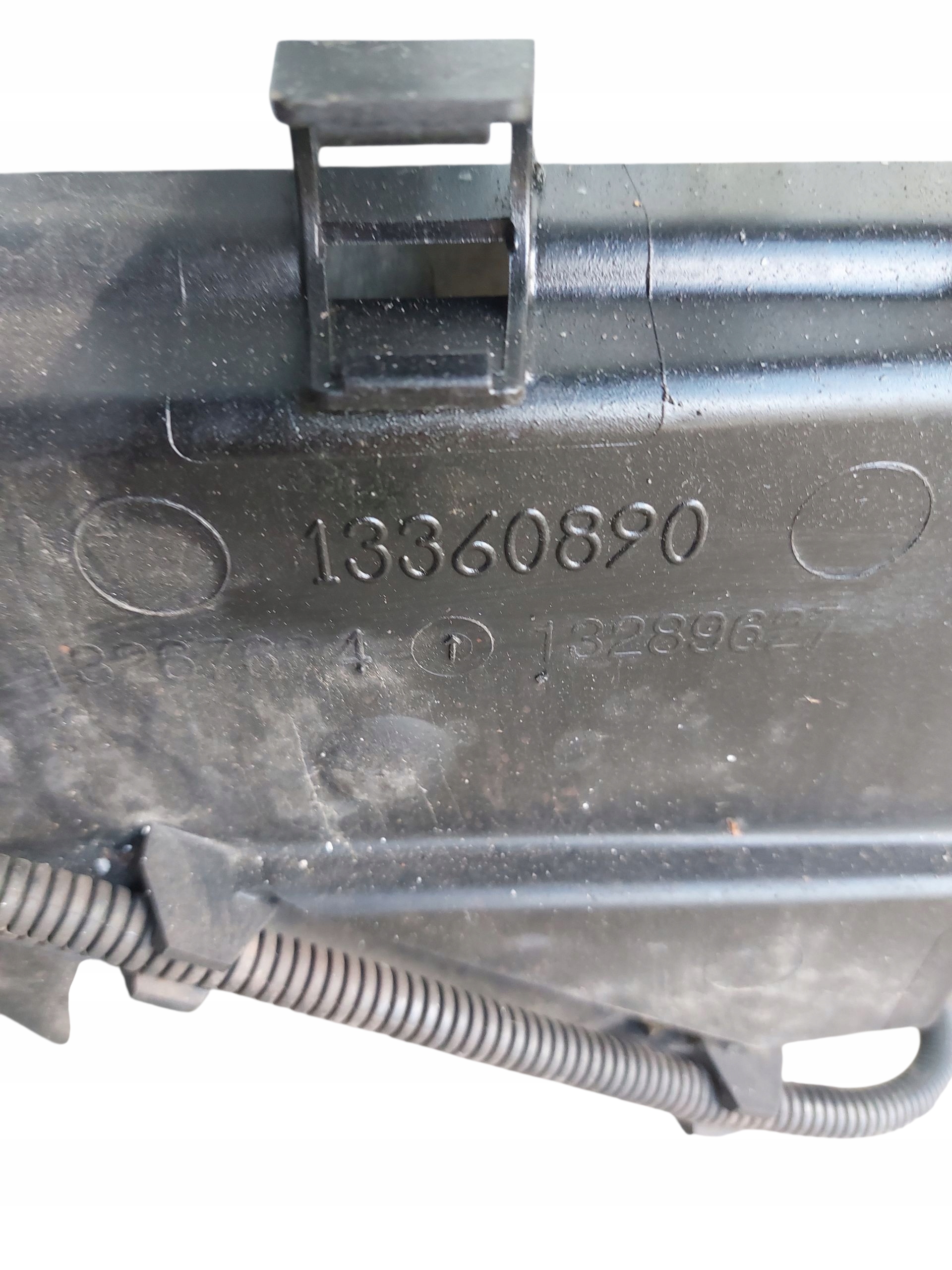 ventilátor chladiče OPEL ASTRA J IV 1.7 CDTI 13352273