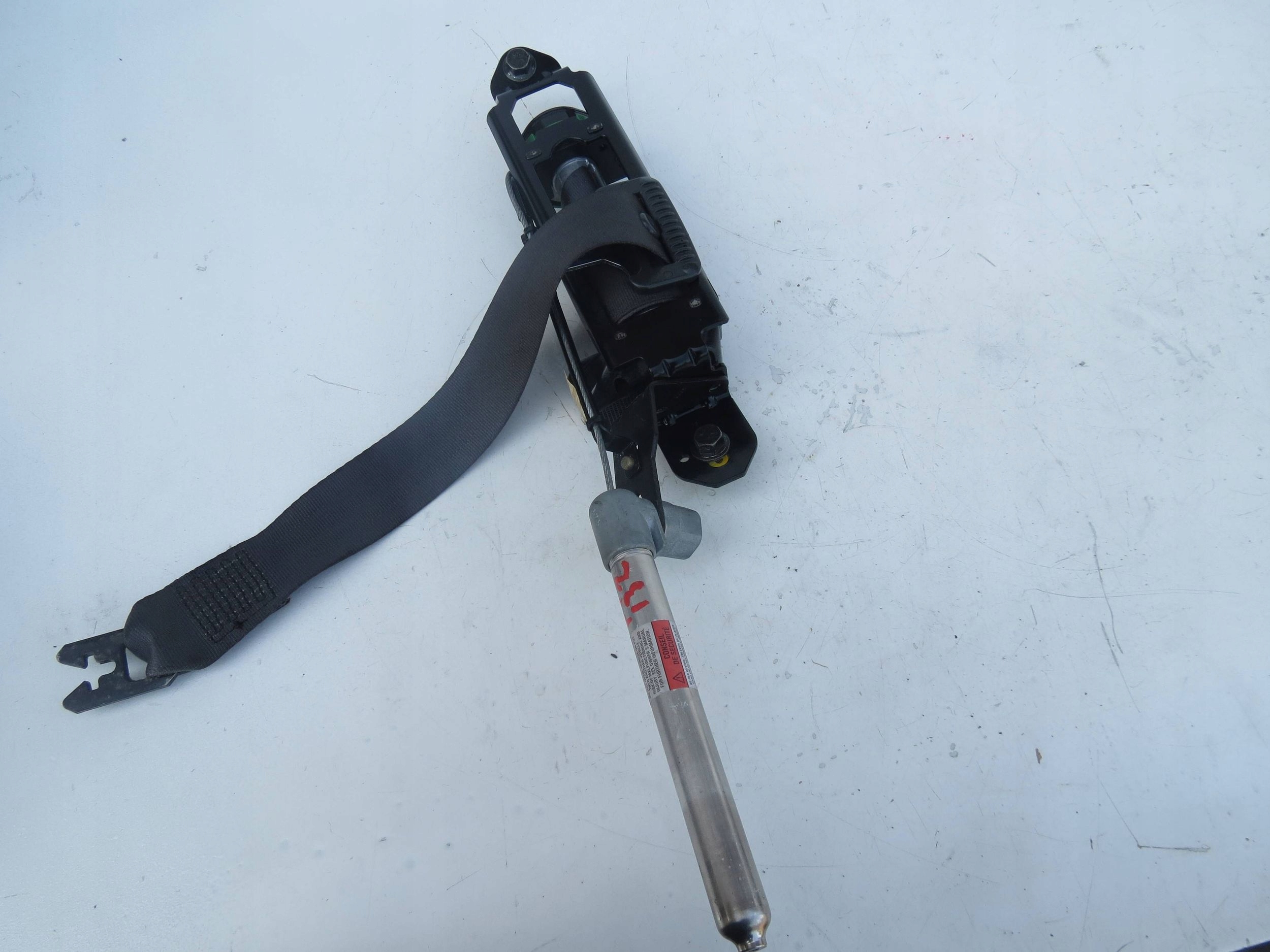 CINTURA SICUREZZA ANTERIORE VOLVO S60 e 2.4 B 140KM R5 2001r