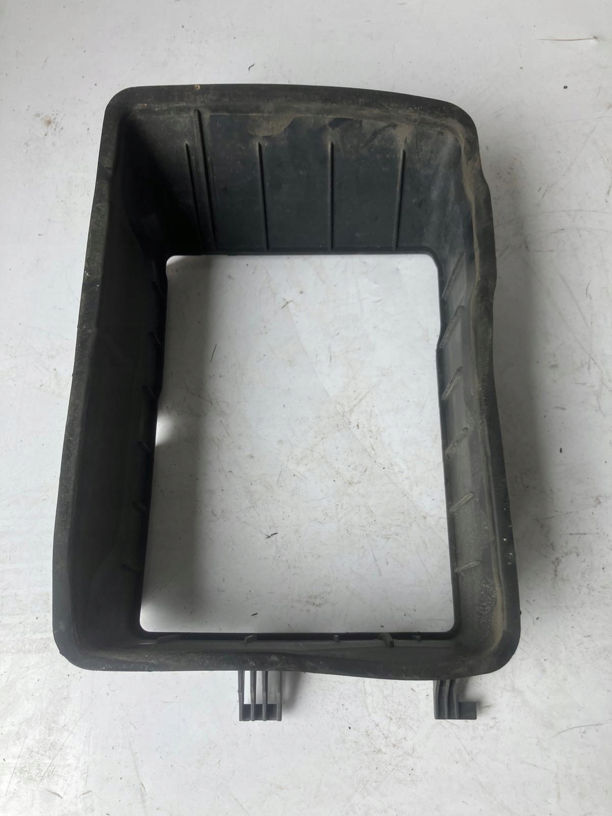 luftansaugkanal intercooler MEGANE IV 215586371R