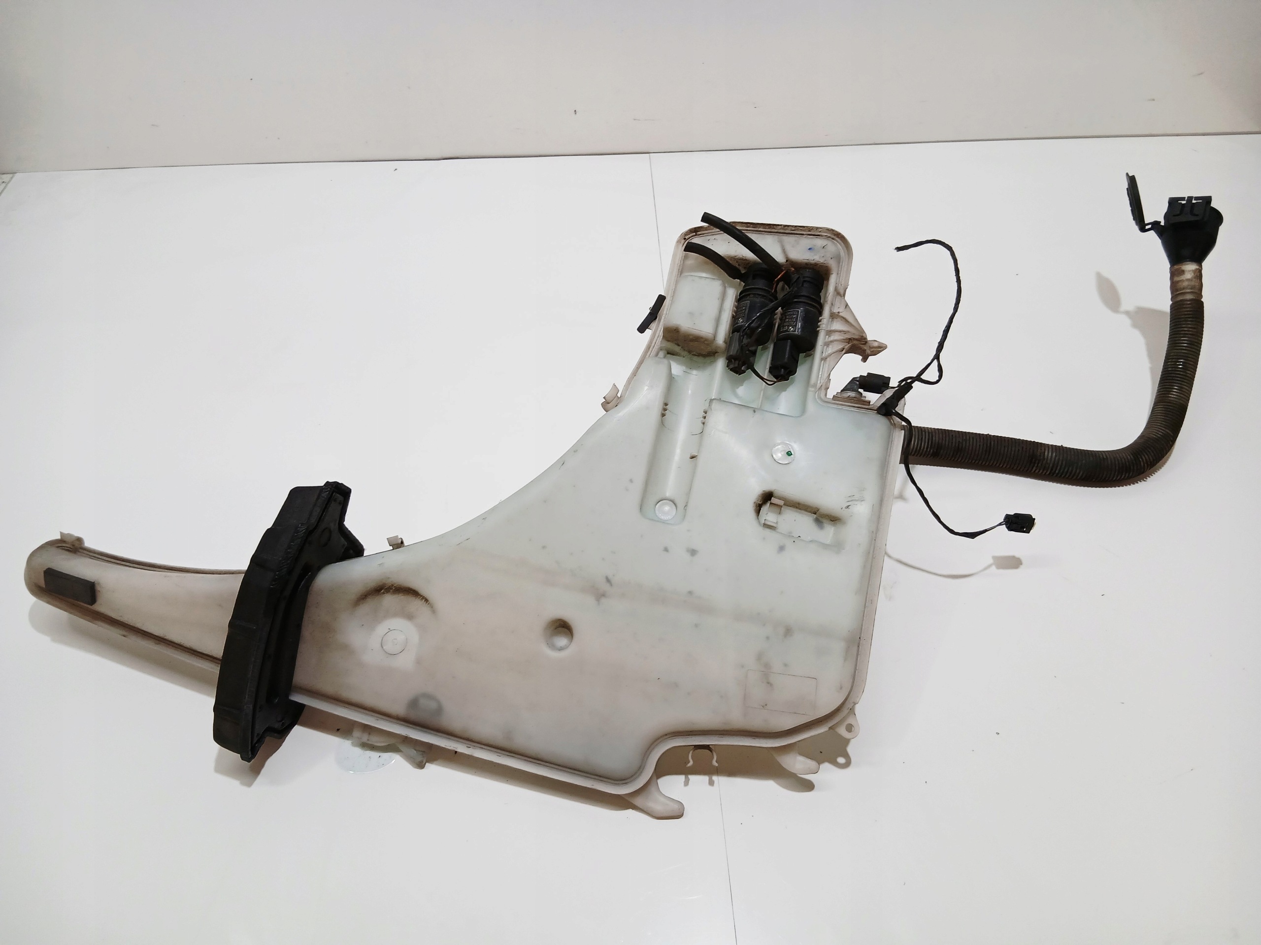 serbatoio LIQUIDO LAVAFARI BMW X1 E84 OE (24235035)