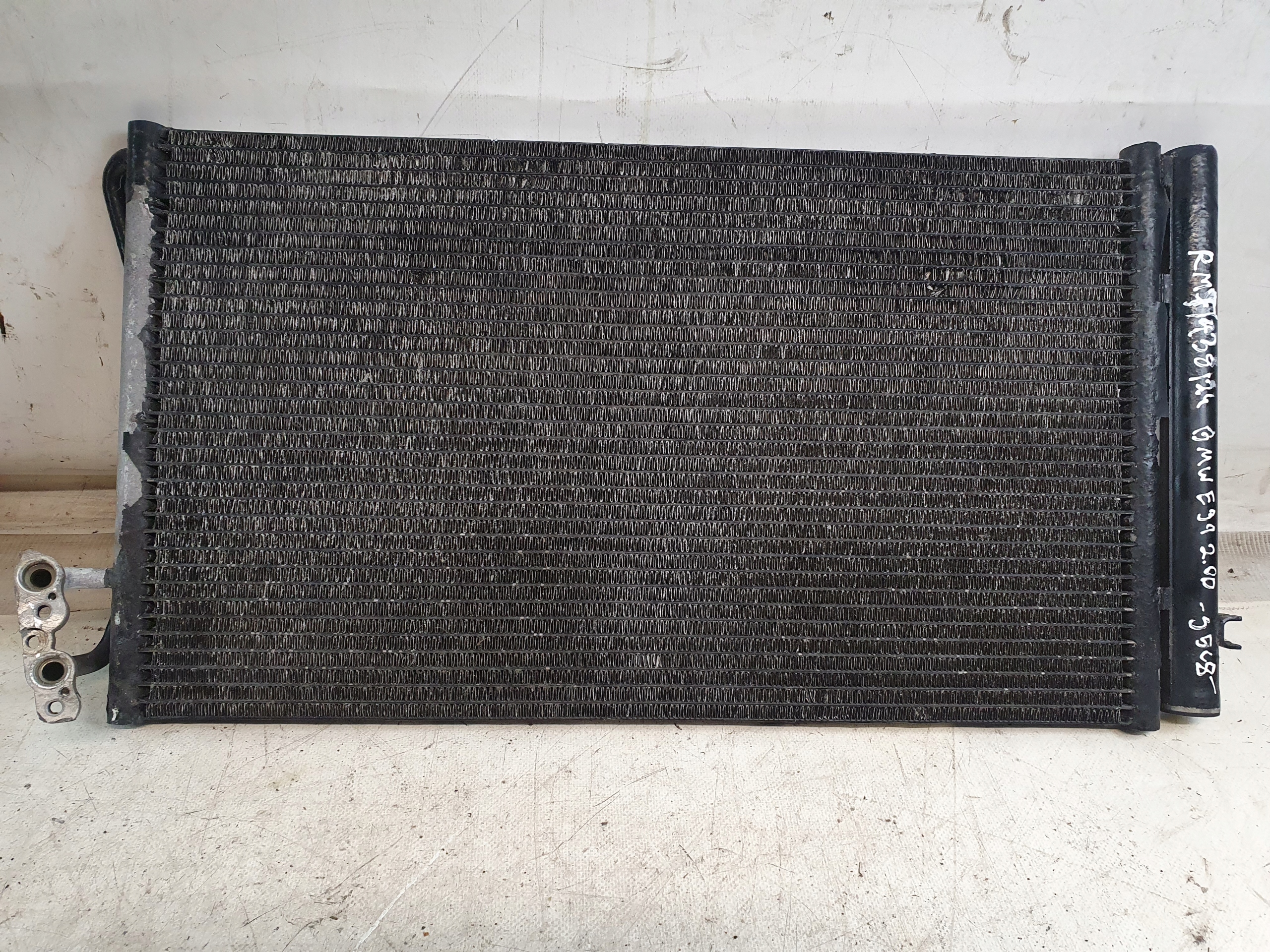 Radiateur climatisation OE 3213311 BMW E91 320d 2.0D 06r.