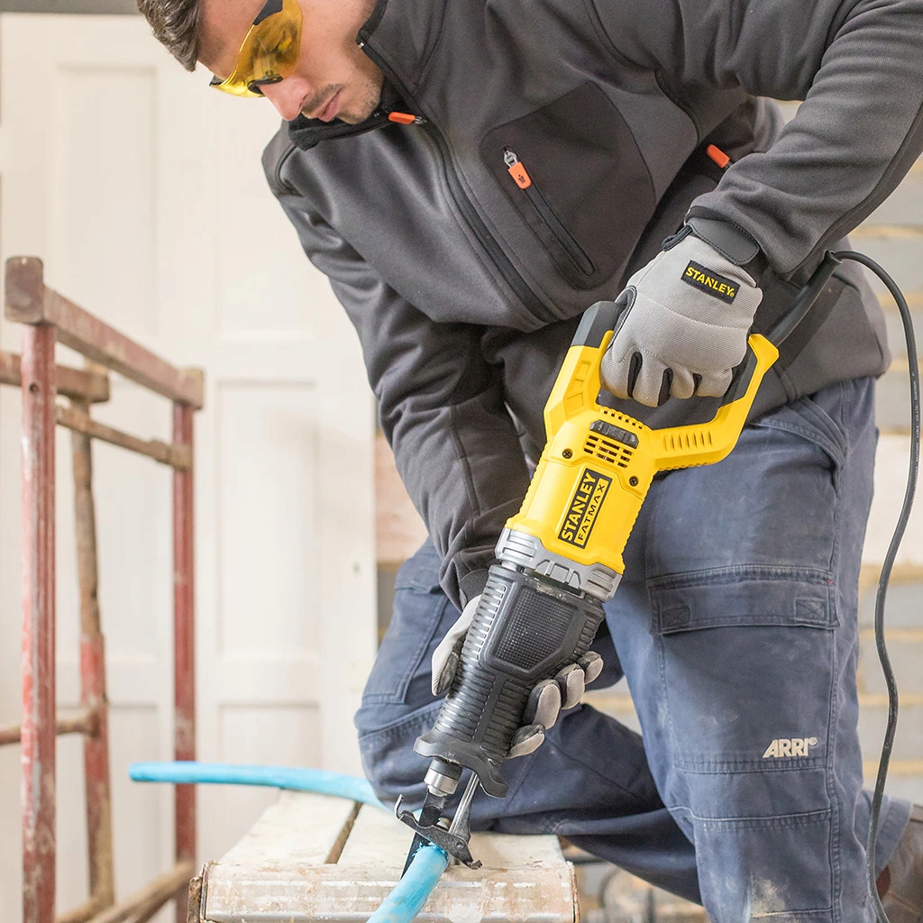 PIŁA SZABLASTA 900W FATMAX FME360 STANLEY Marka Stanley