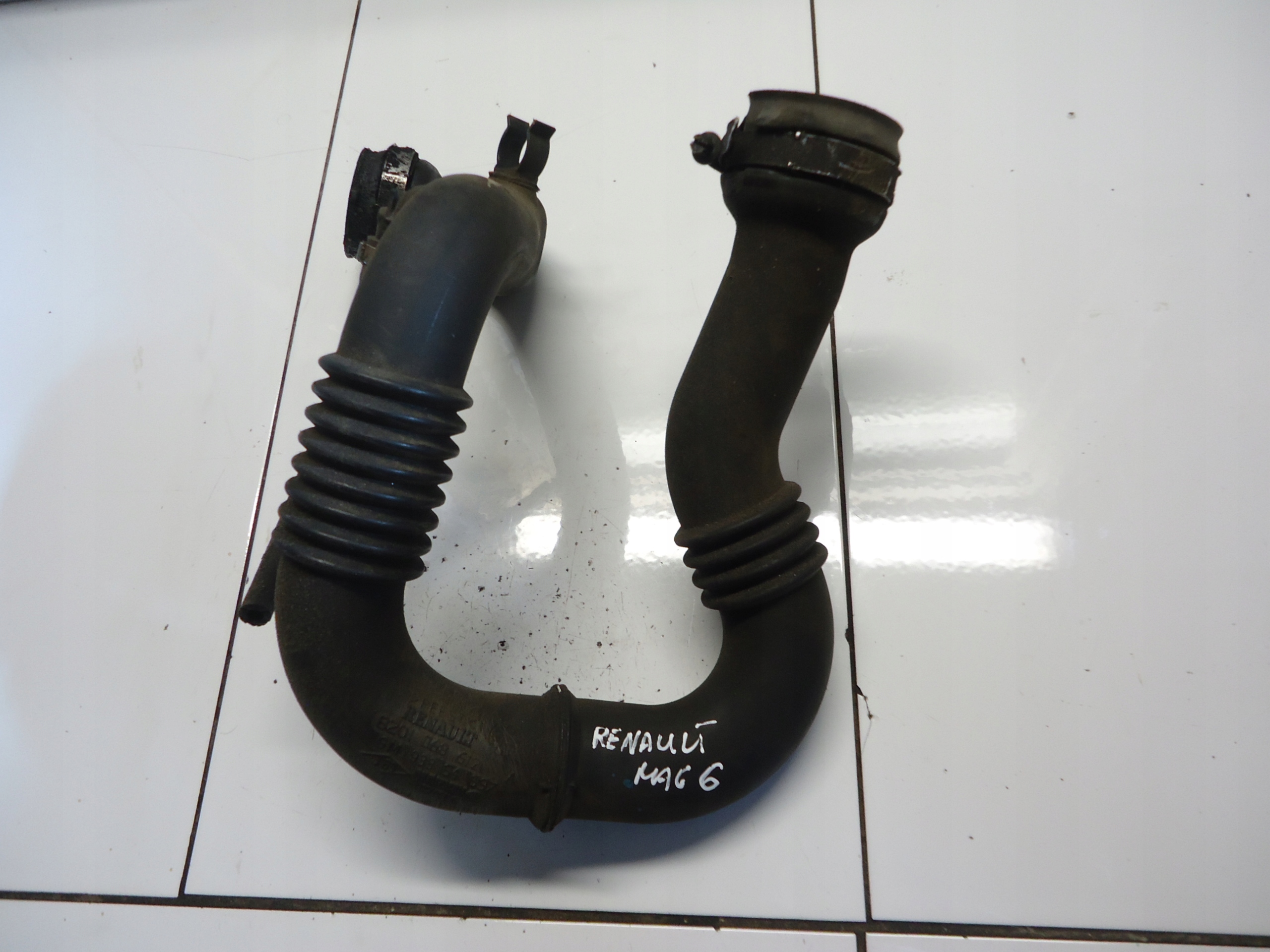 RENAULT TRAFIC II 2.0DCI pipe wiring air 8201068612A