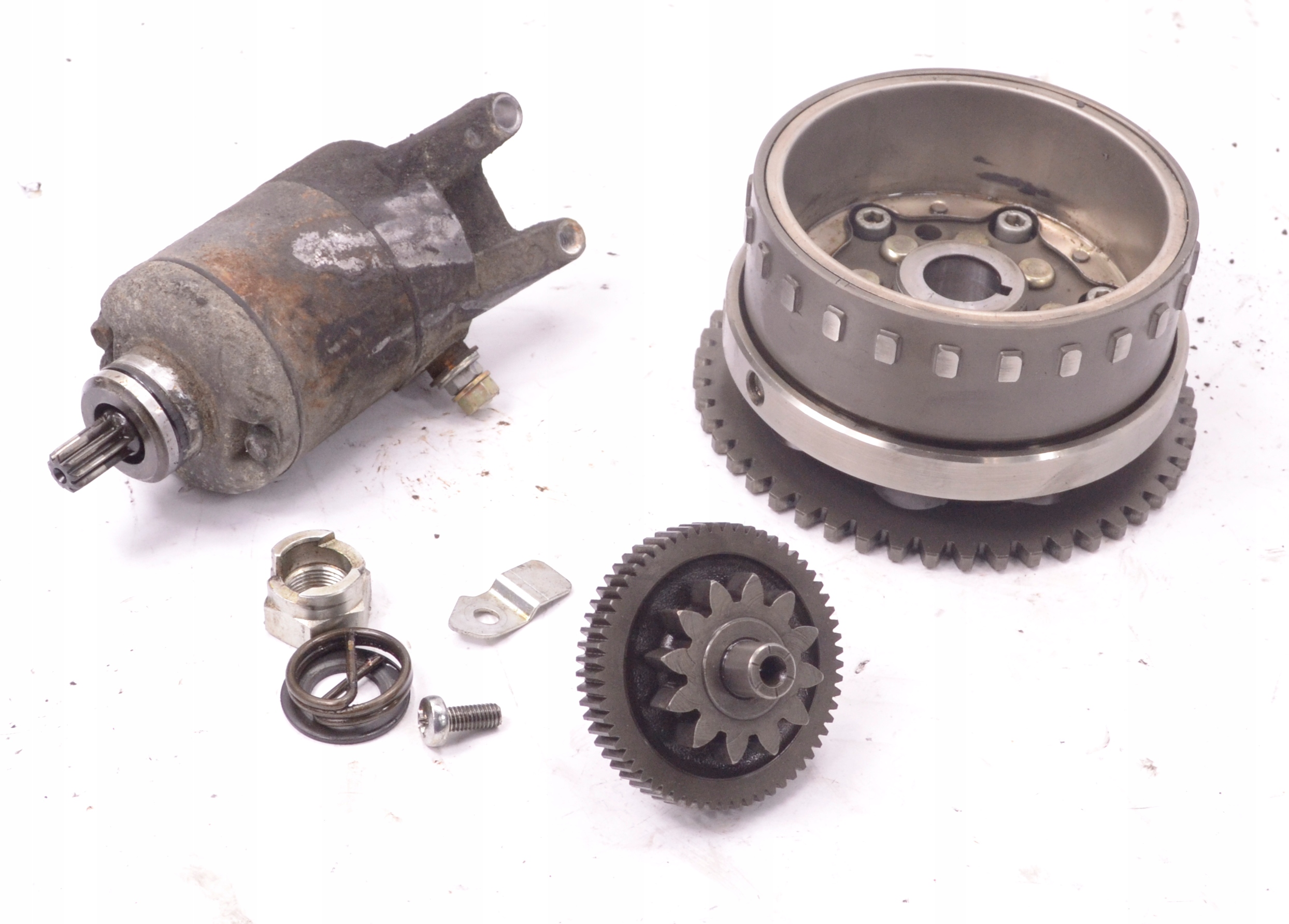 Aprilia Piaggio стартер Bendix BENDIKS