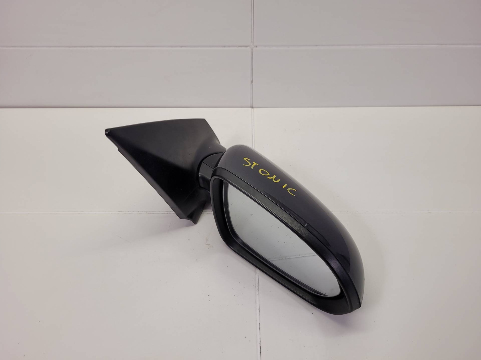 mirror exterior right side Kia Stonic 2018 04 9725