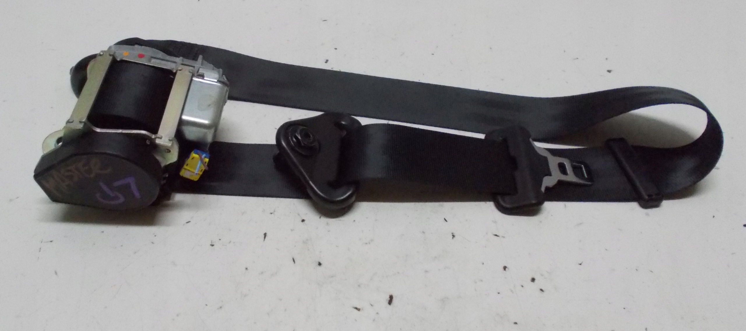 RENAULT MASTER III left front tension belt safety 868859700R