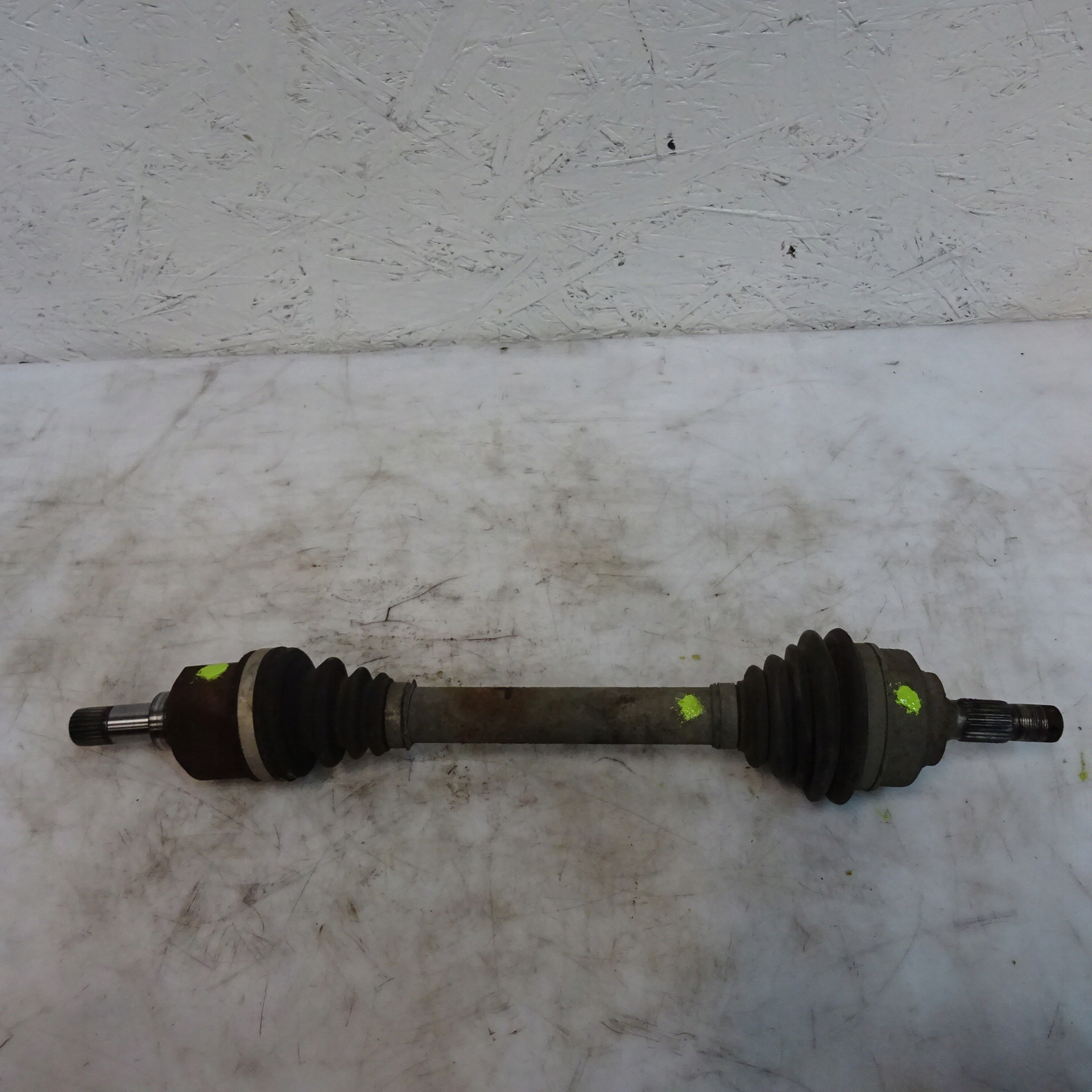 CITROEN C4 1.6HDI semi-axis left MANUAL