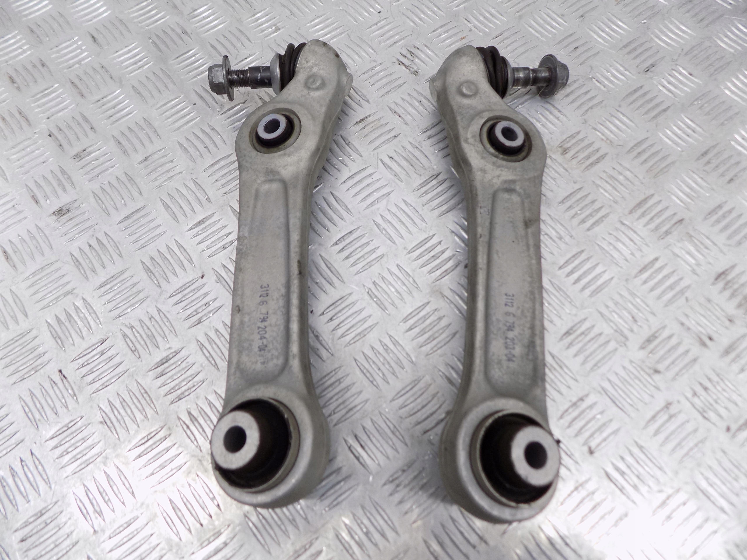BMW F06 F10 arm front left 6794203