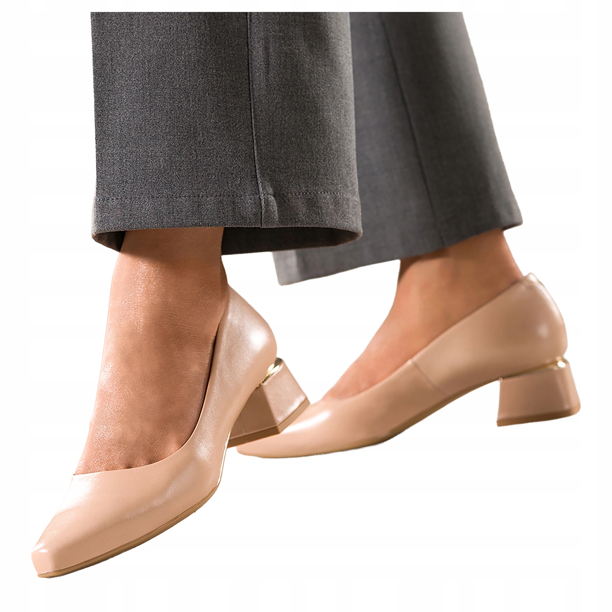 Béžové Lodičky Dámské Široký Podpatek Klocek Zlatý Doplněk Kožené r 40