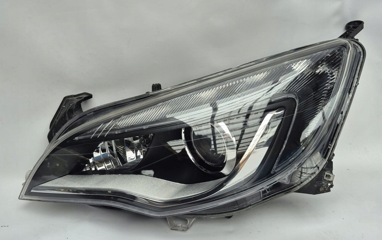 OPEL ASTRA IV J 09- light left front front XENON LED 13253650