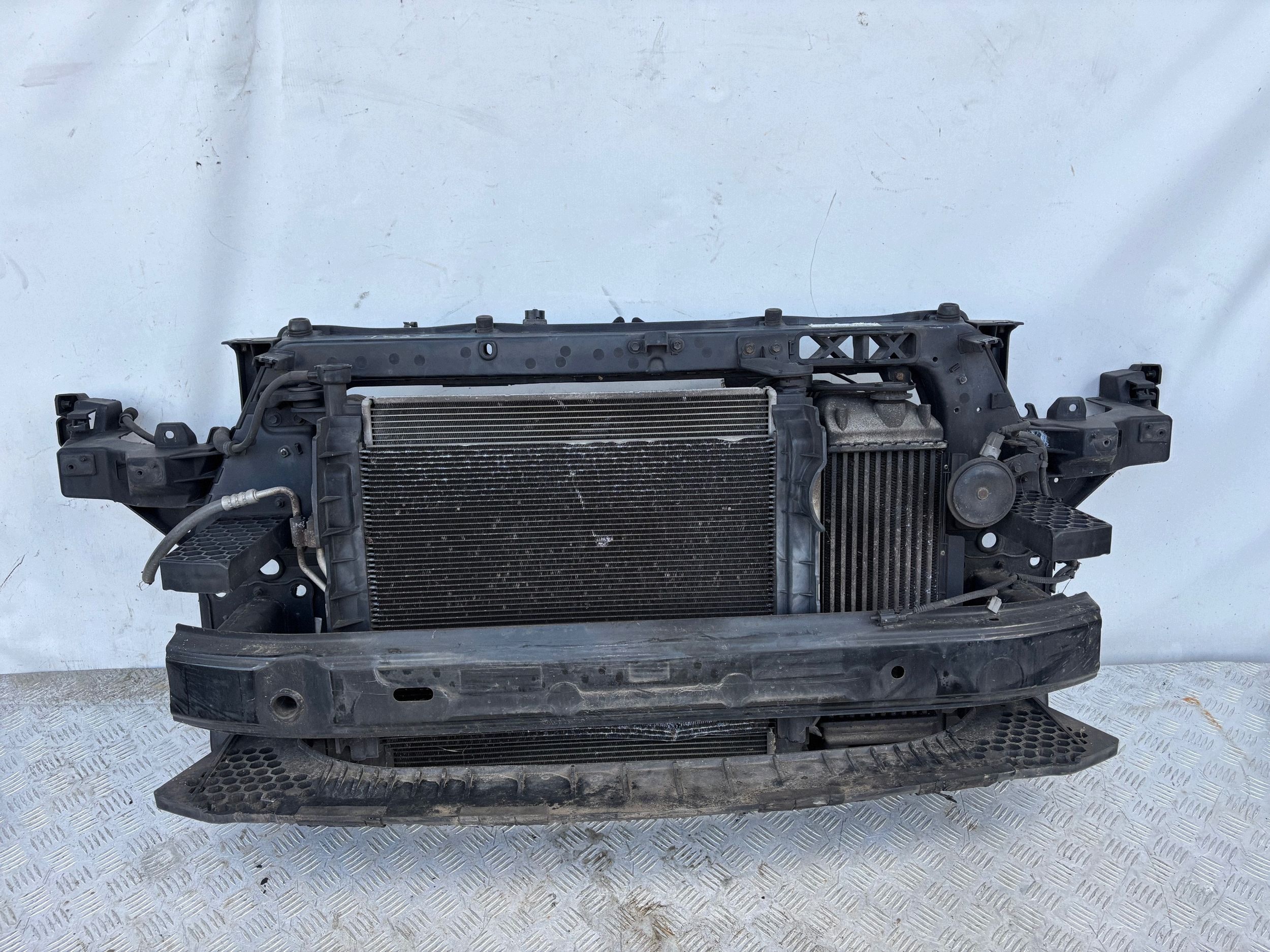 support panel for radiators sider radiator HYUNDAI IX35 2.0 CRDI