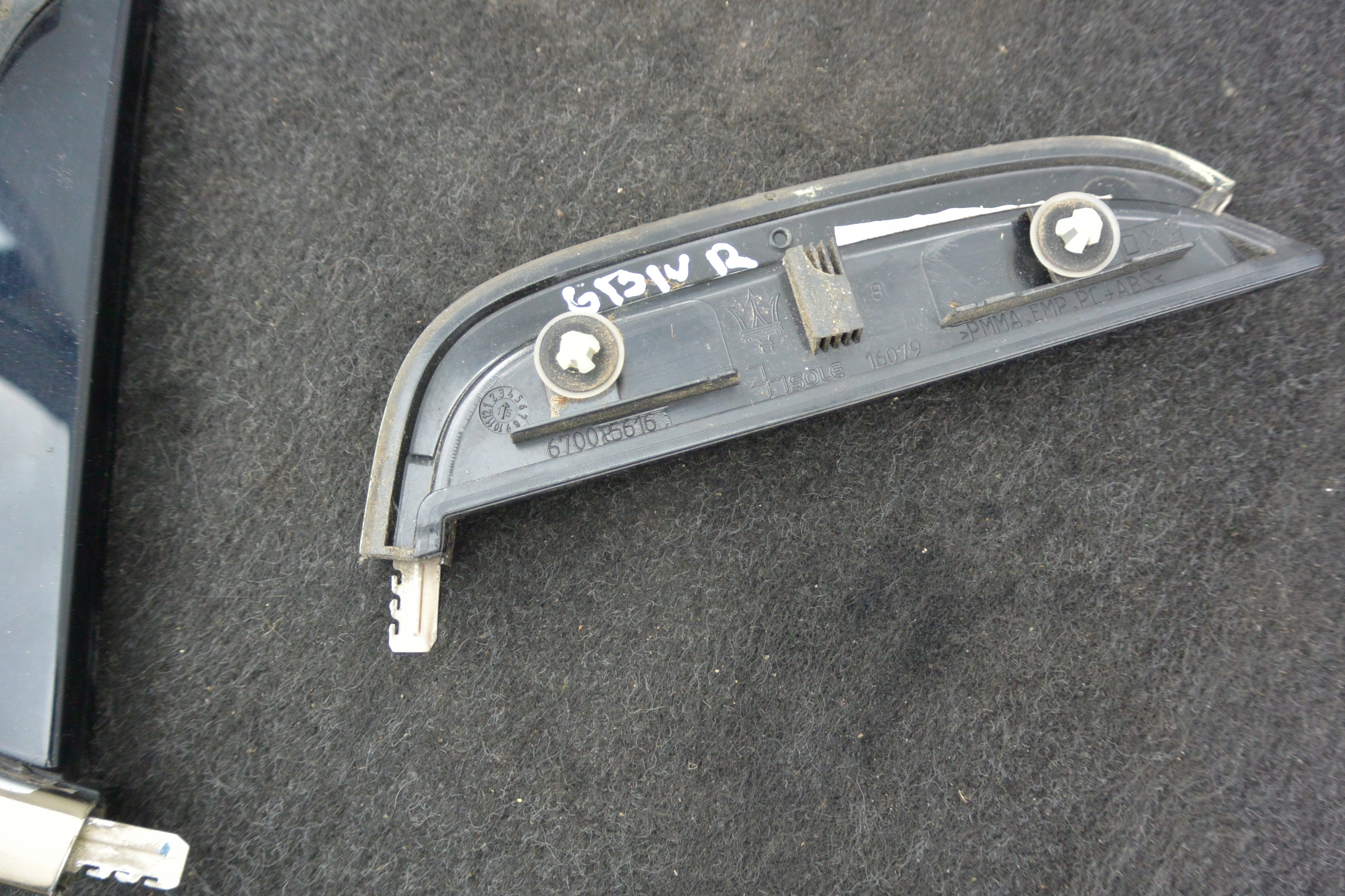 moulding CHROM windows door right left rear part MASERATI GHIBLI III