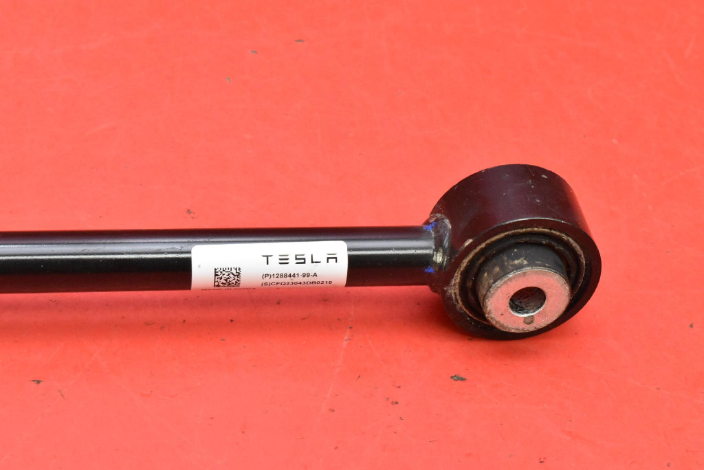 Querlenker links heck unterer 1288441-99-A TESLA MODEL Y 78.4 kWh 514 KM 20