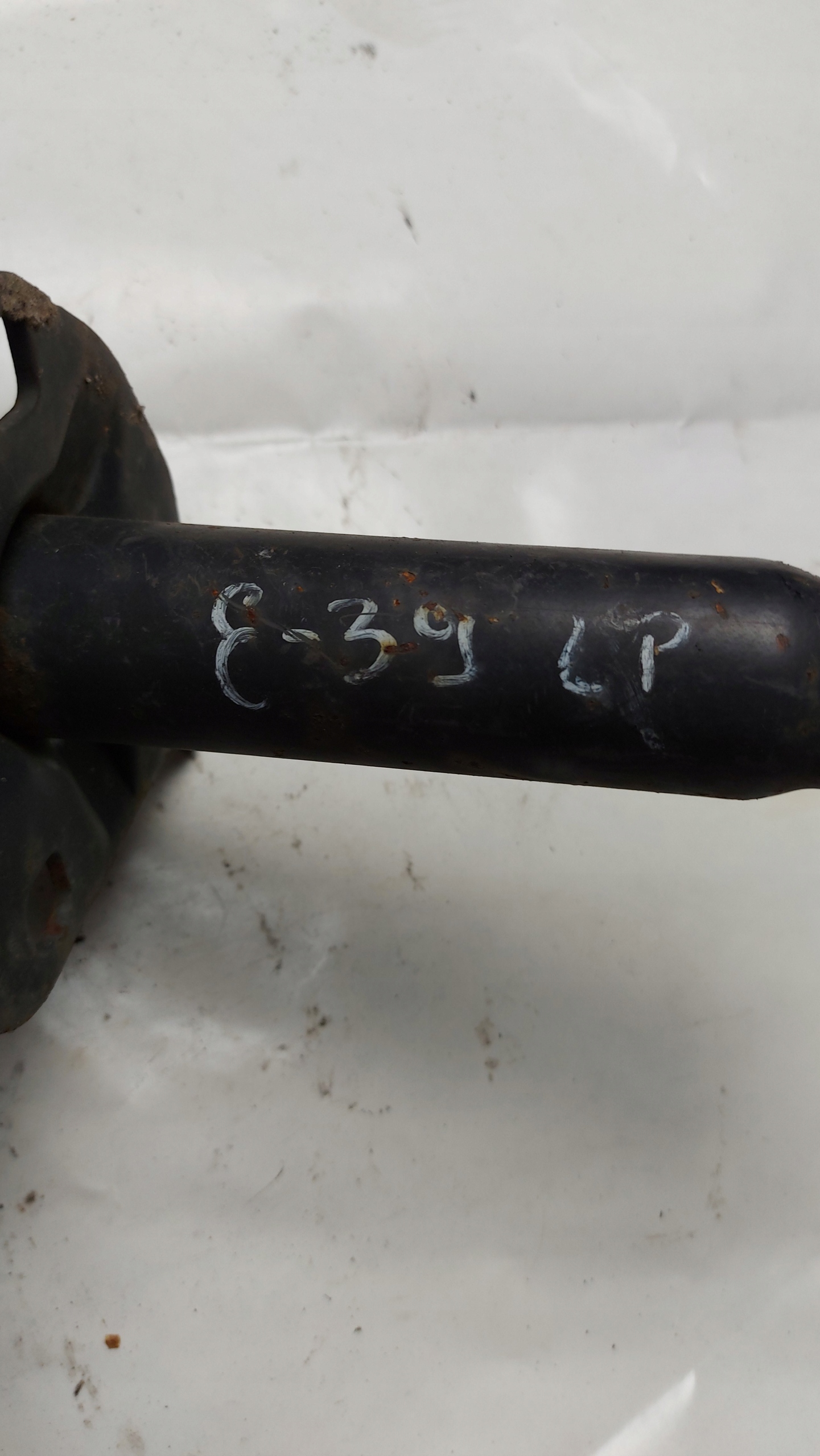 ABSORBER špička nárazníku levý předek BMW 5 E39 OE