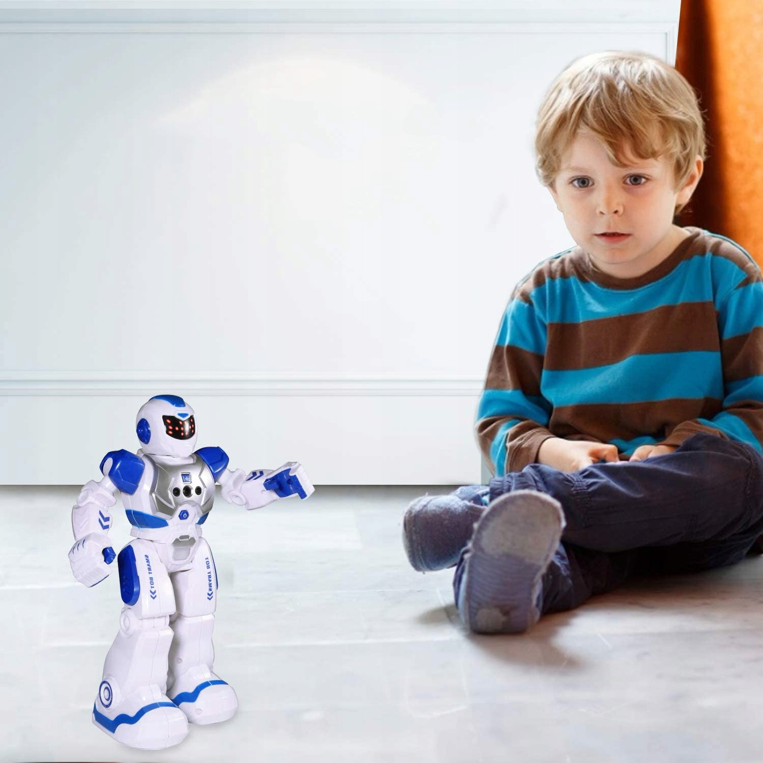 ROBOT INTERAKTYWNY ZDALNIE STEROWANY CHODZI DŹWIĘK Marka bez marki