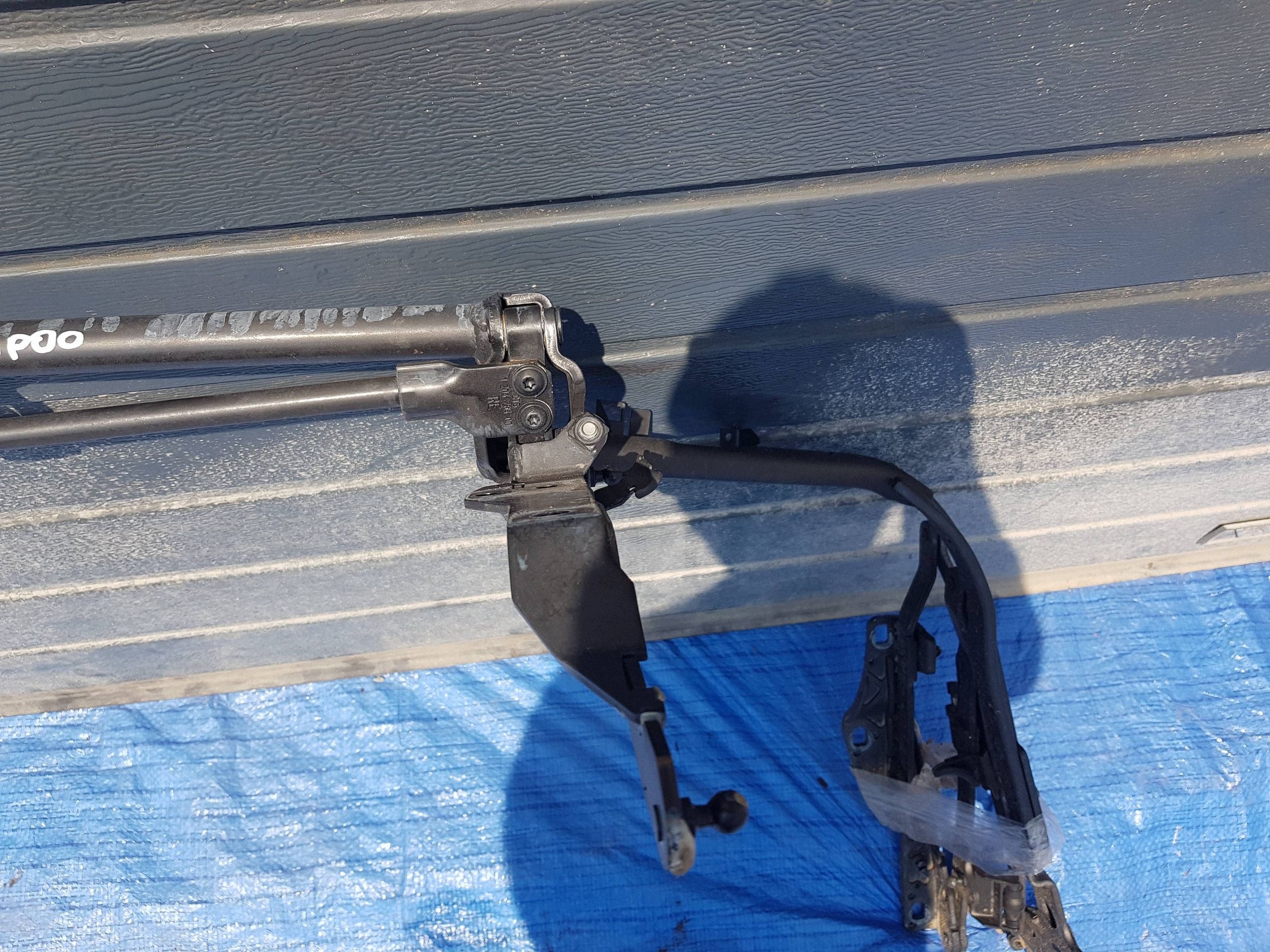 Support Mécanisme Toit du capot MERCEDES SL R230 W230