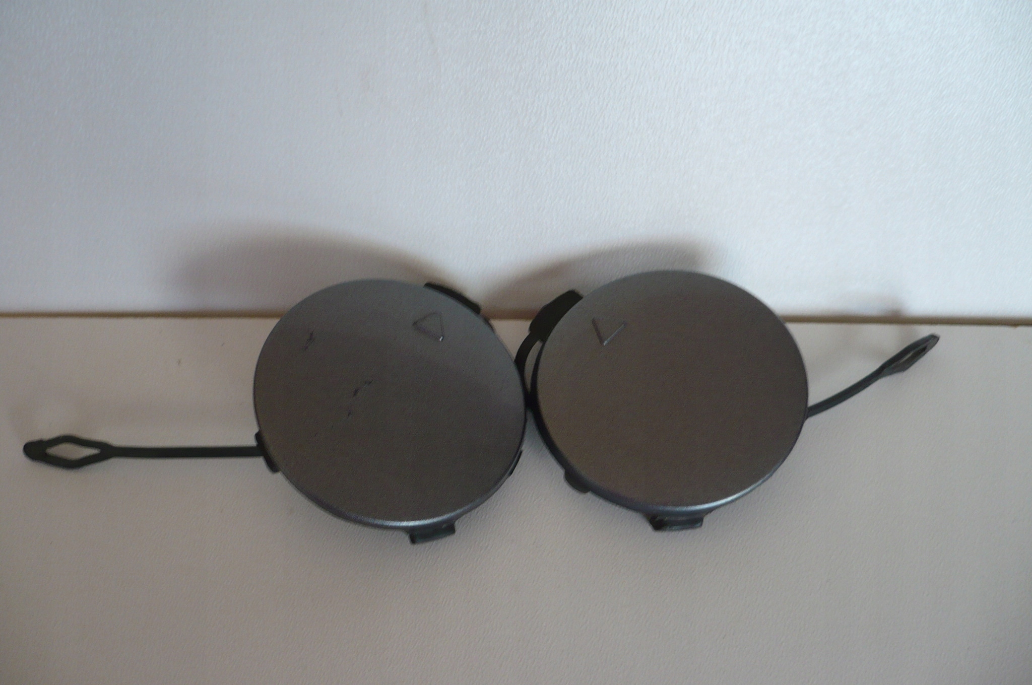 BMW X5 E70 m-packet 06-10 towing hook cap front
