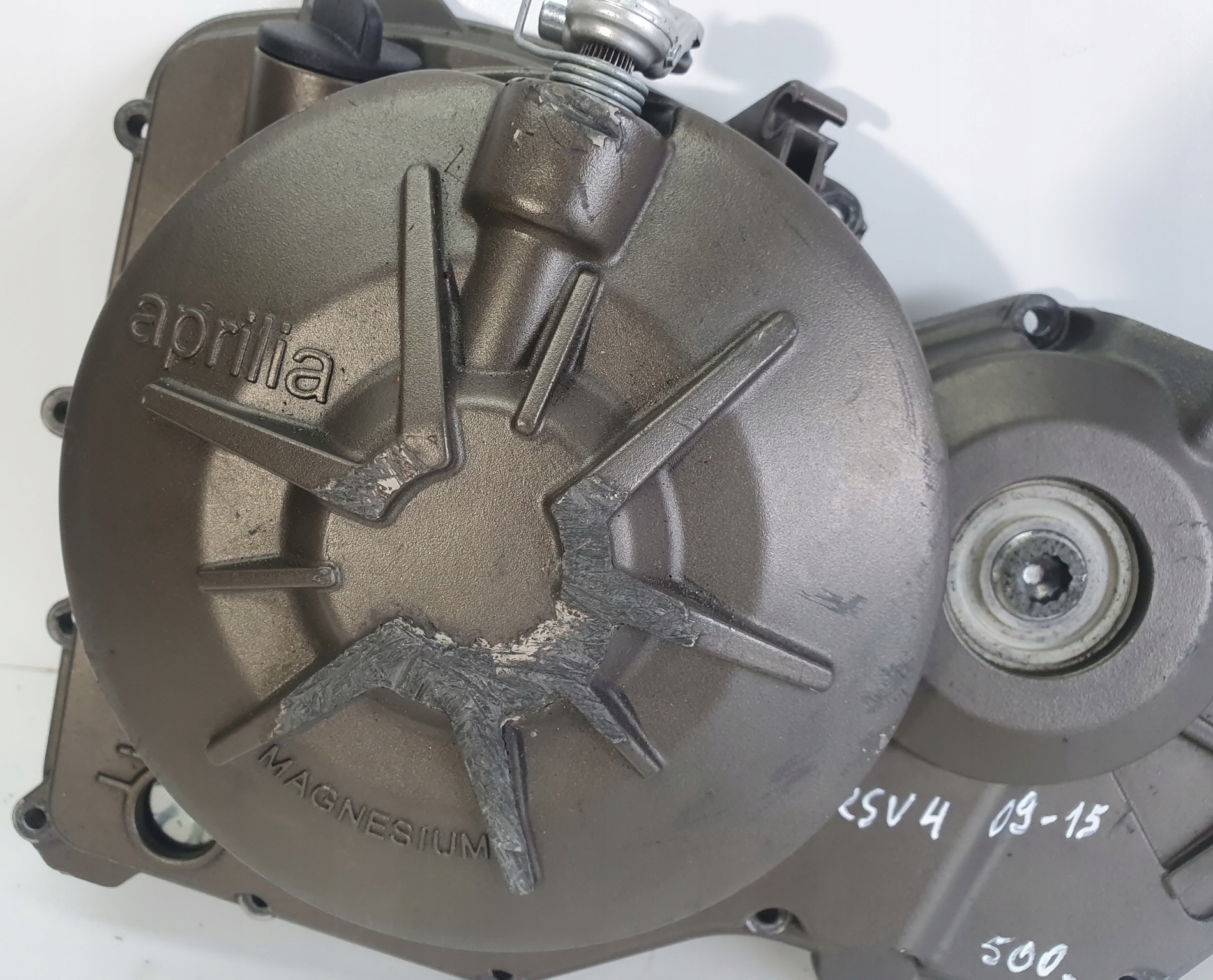 Dekiel sprzęgła Aprilia RSV4 1000 10-16r Producent Aprilia OE