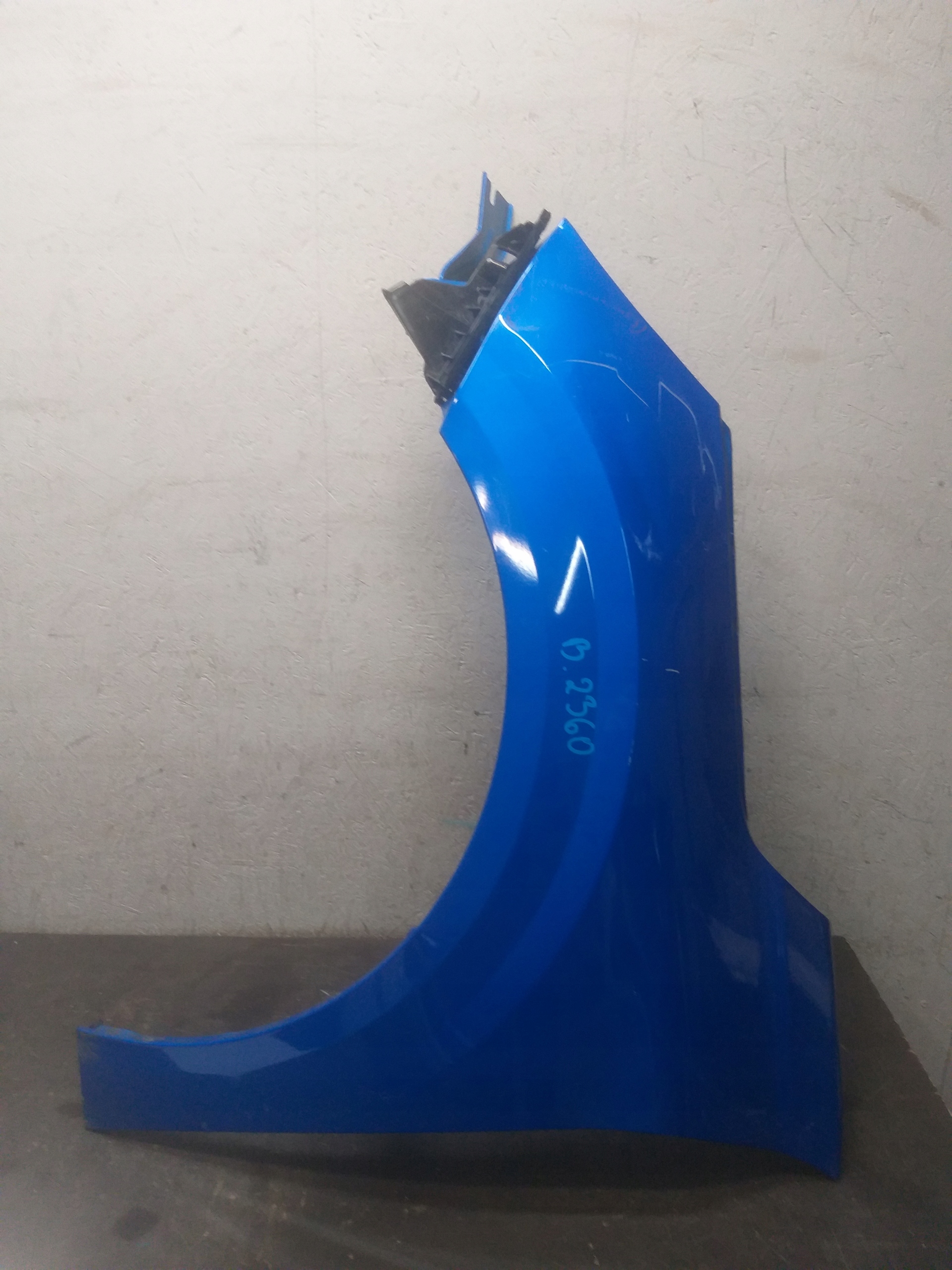 fender front left PEUGEOT 208 II 2