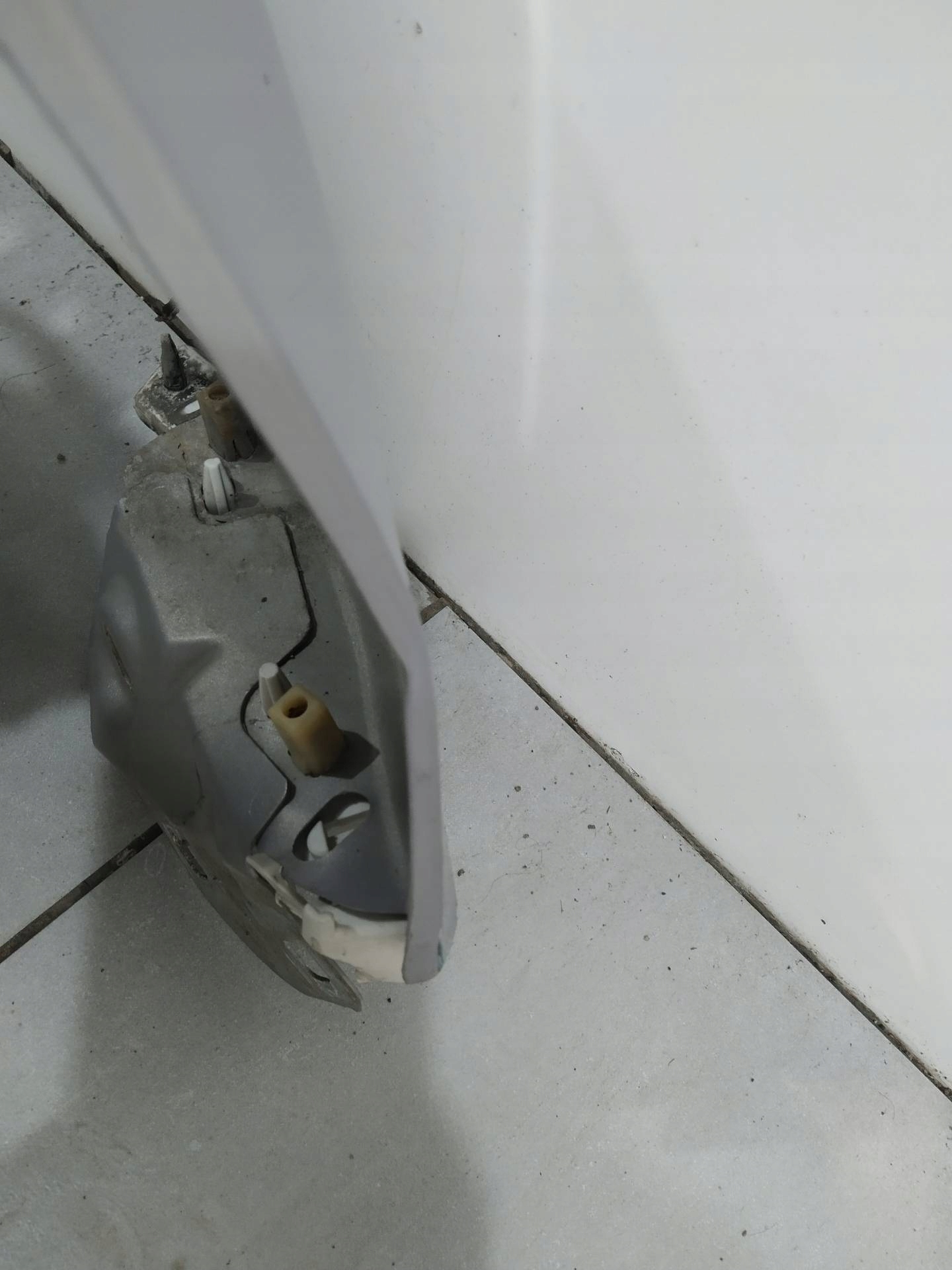 fender left front LB Ford Focus Mk3 (2010-2019)