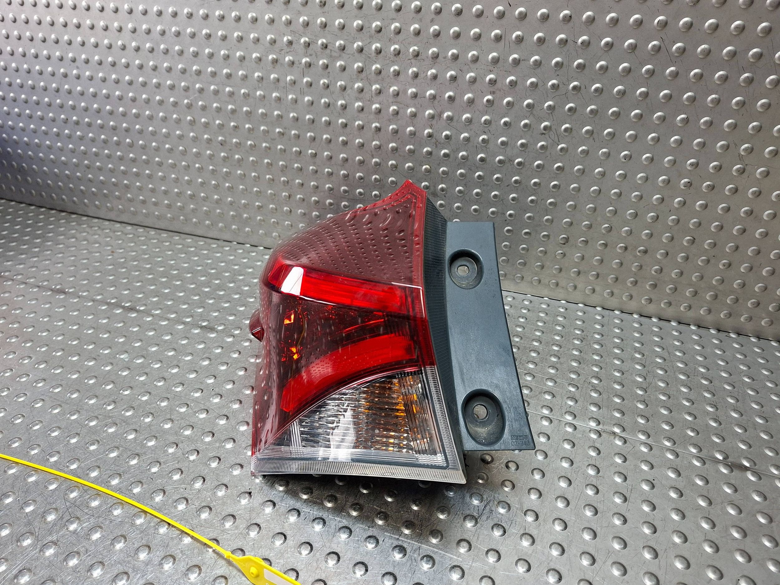 light rear part left LED TOYOTA AURIS II LIFT 15-18 HB