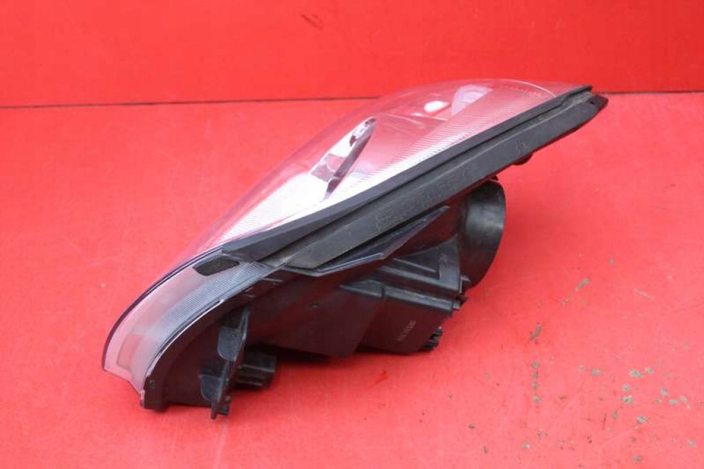 REFLEKTOR right light front EU 323-1115R KIA SPORTAGE 2 II 08-10