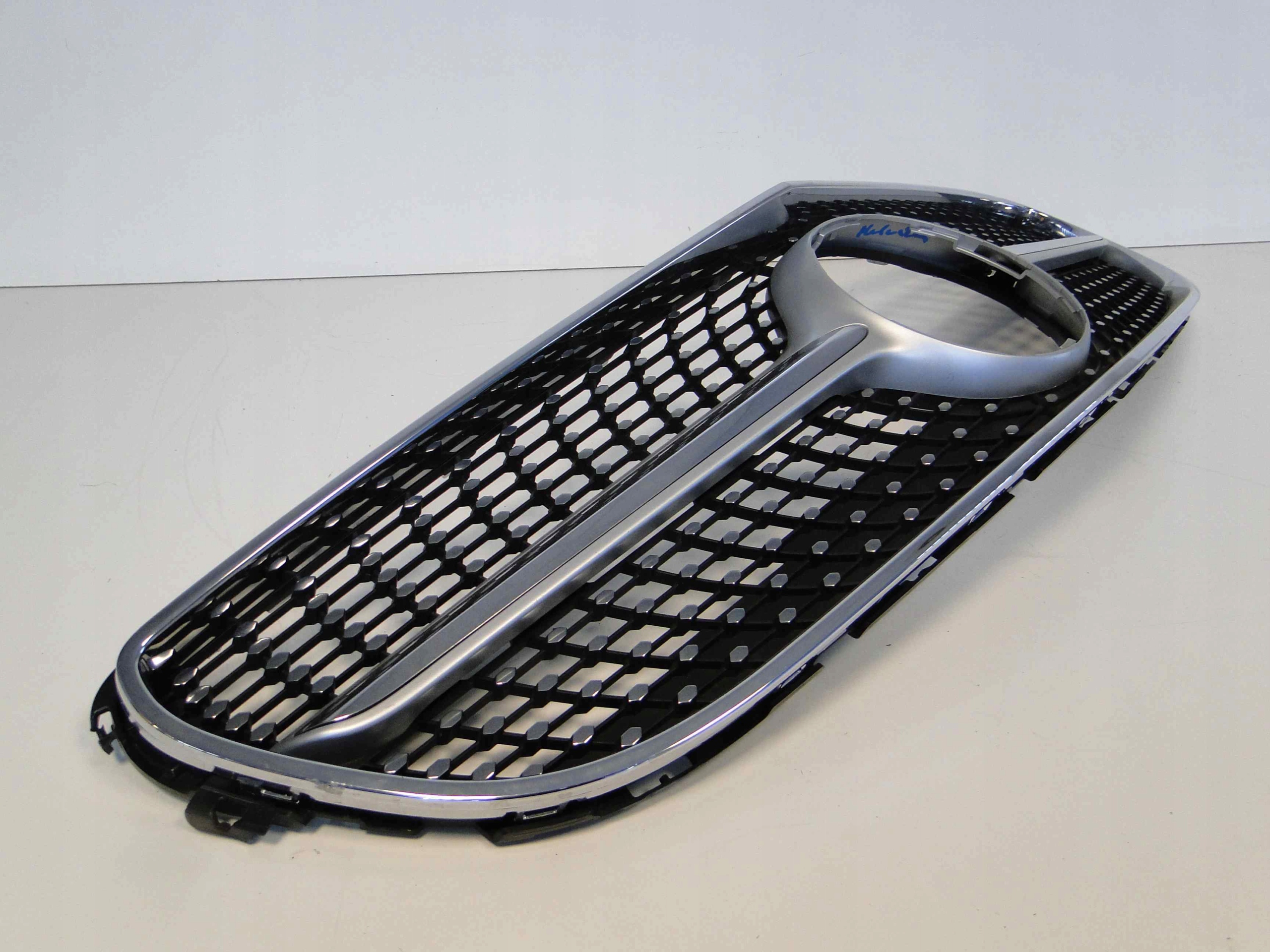 MERCEDES CLS 218 LIFT GRILL ATRAPA DIAMENT AMG Producent części Mercedes-Benz OE