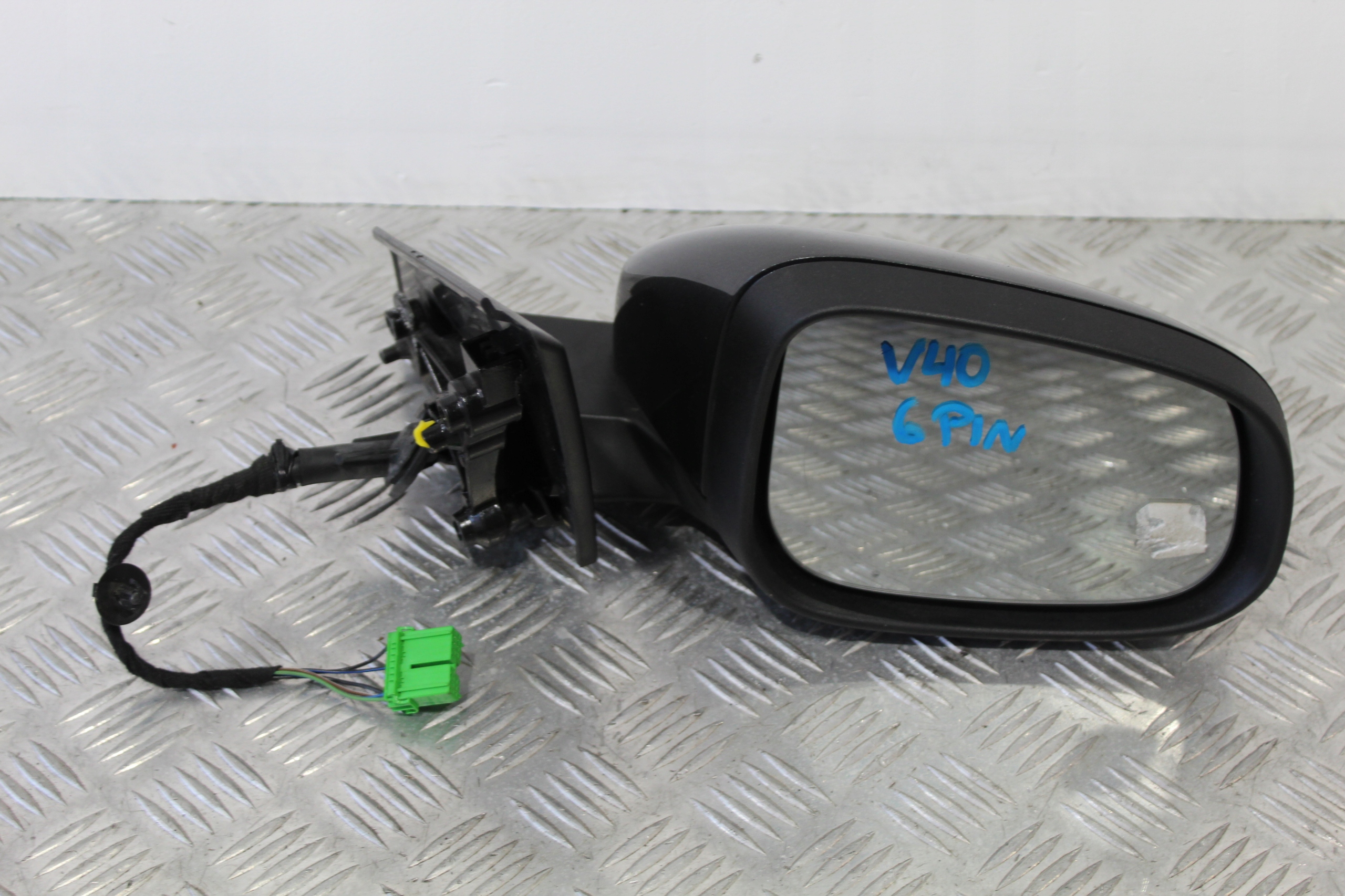 зеркало правое 6 пинов volvo V40