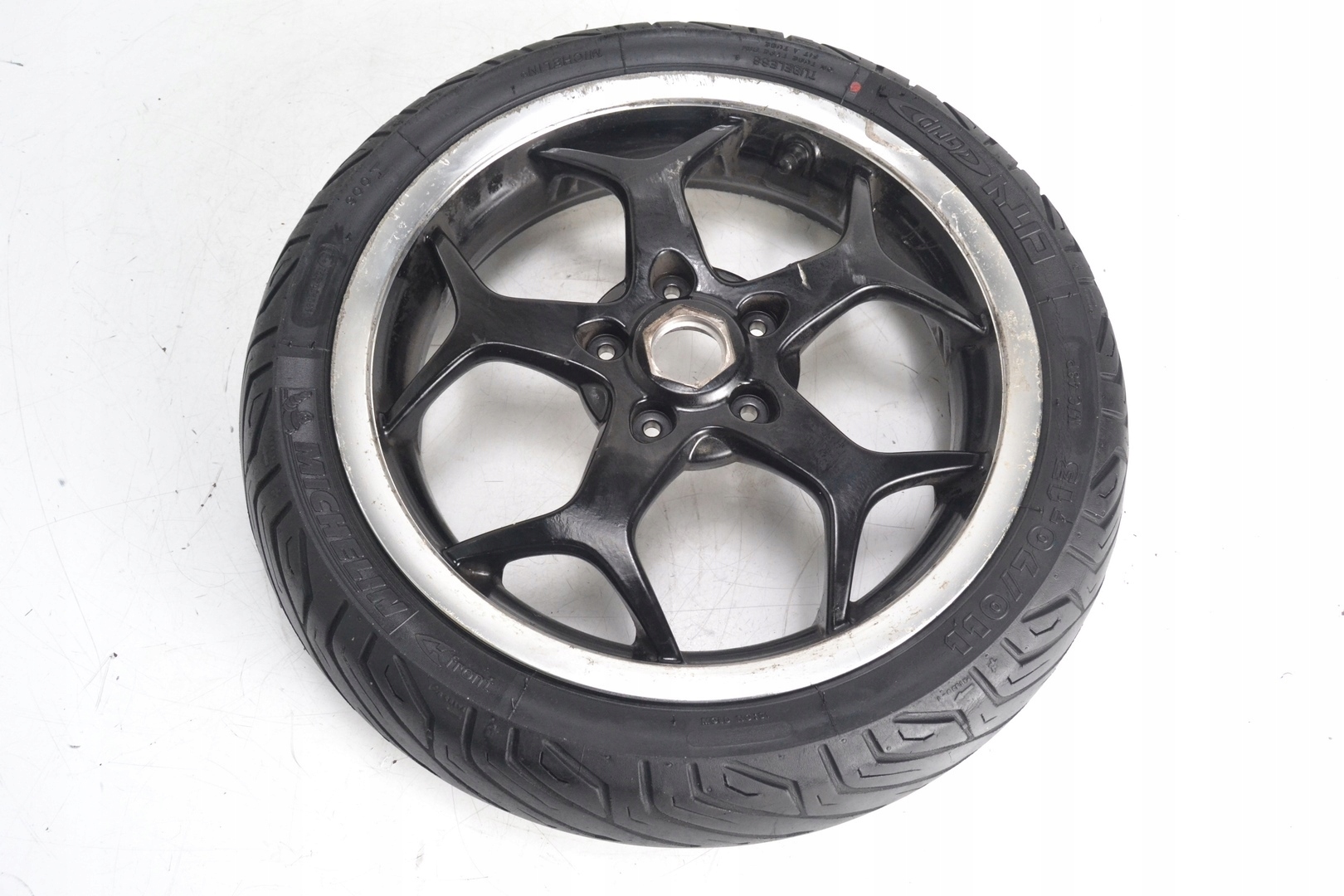 Обод колеса передний правый PIAGGIO MP3 300