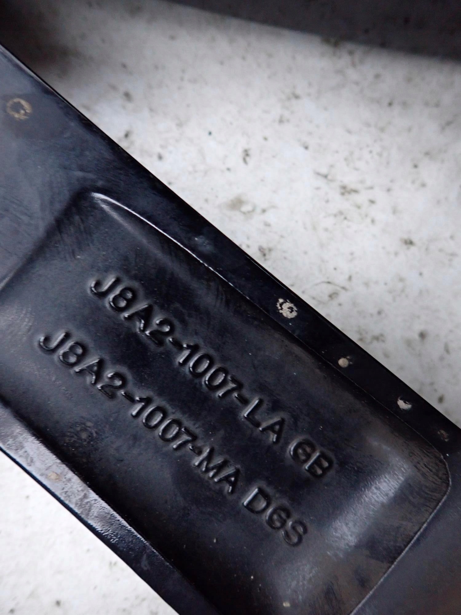LAND ROVER J8A2-1007-LA 8,5Jx21 21" disk