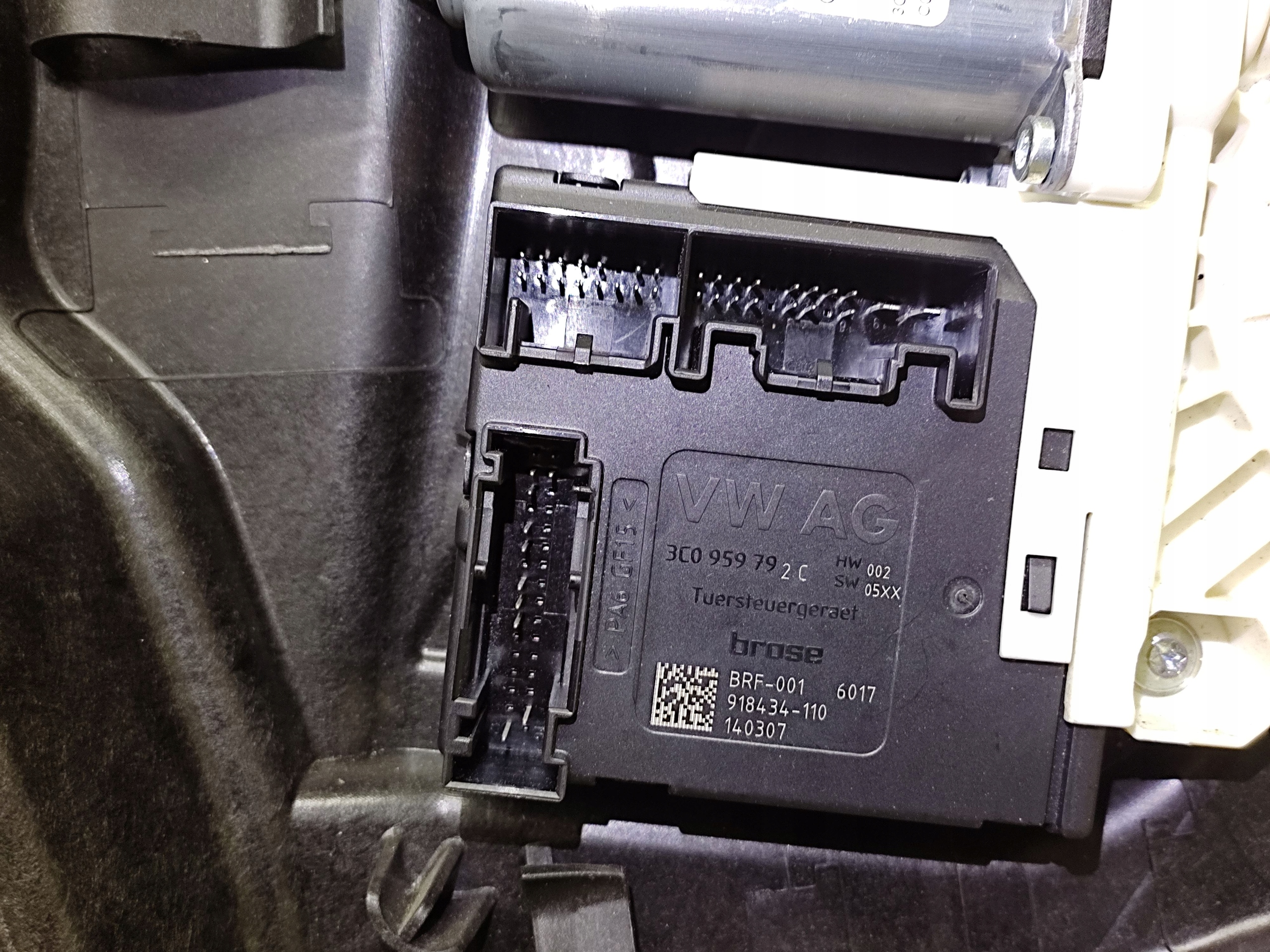VW PASSAT CC window regulator right front