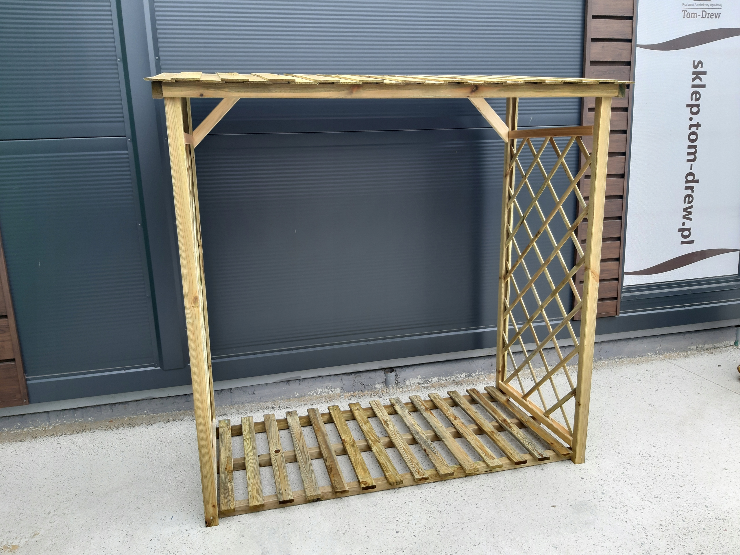 Drewutnia z kratka magazynek na drewno 180x89x180 Długość 180 cm