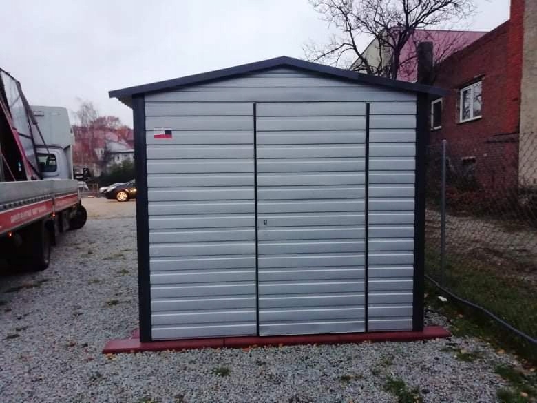 STRÓŻÓWKA DOMEK NA NARZĘDZIA KIOSK BUDKA KOMISOWA Szerokość 2.5 m