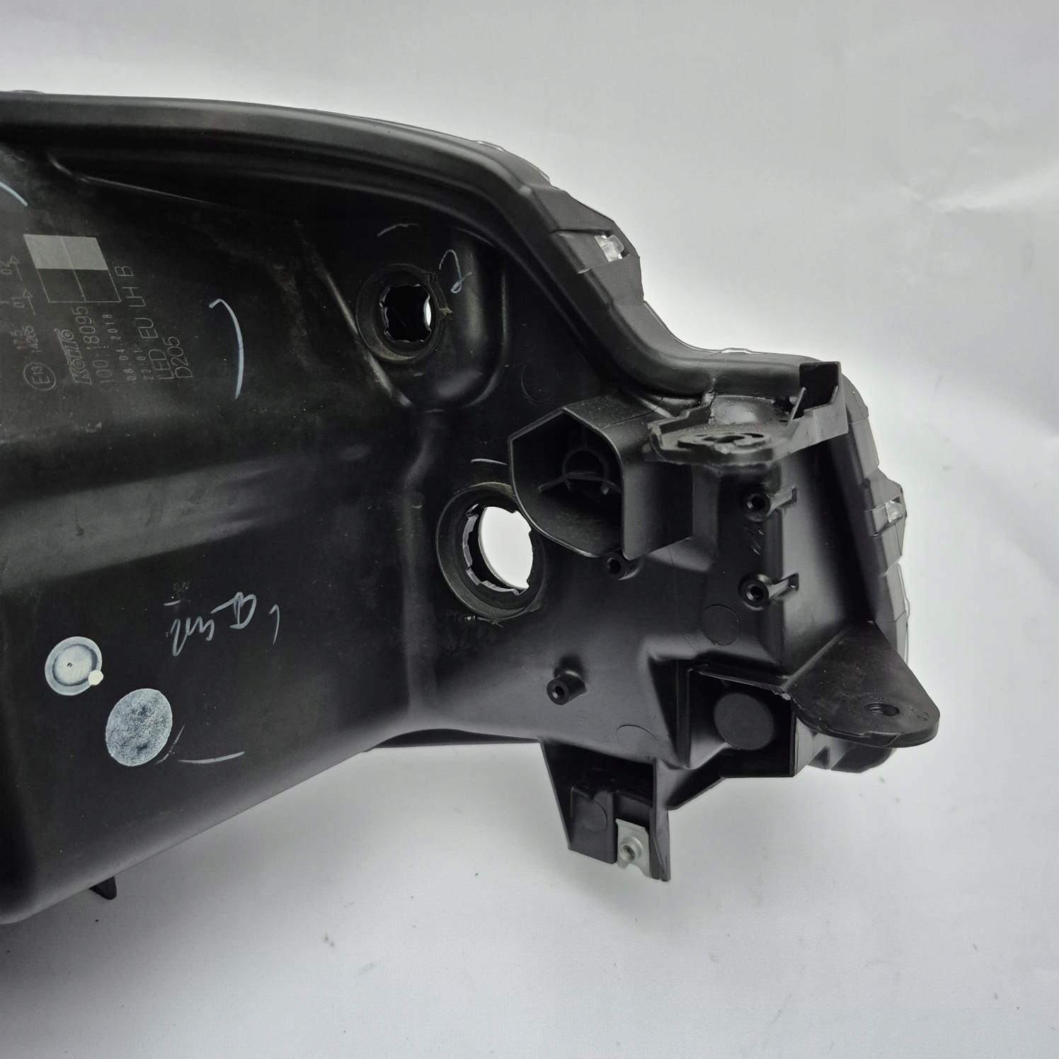 SUZUKI VITARA III 15- light left front front FULL LED blue