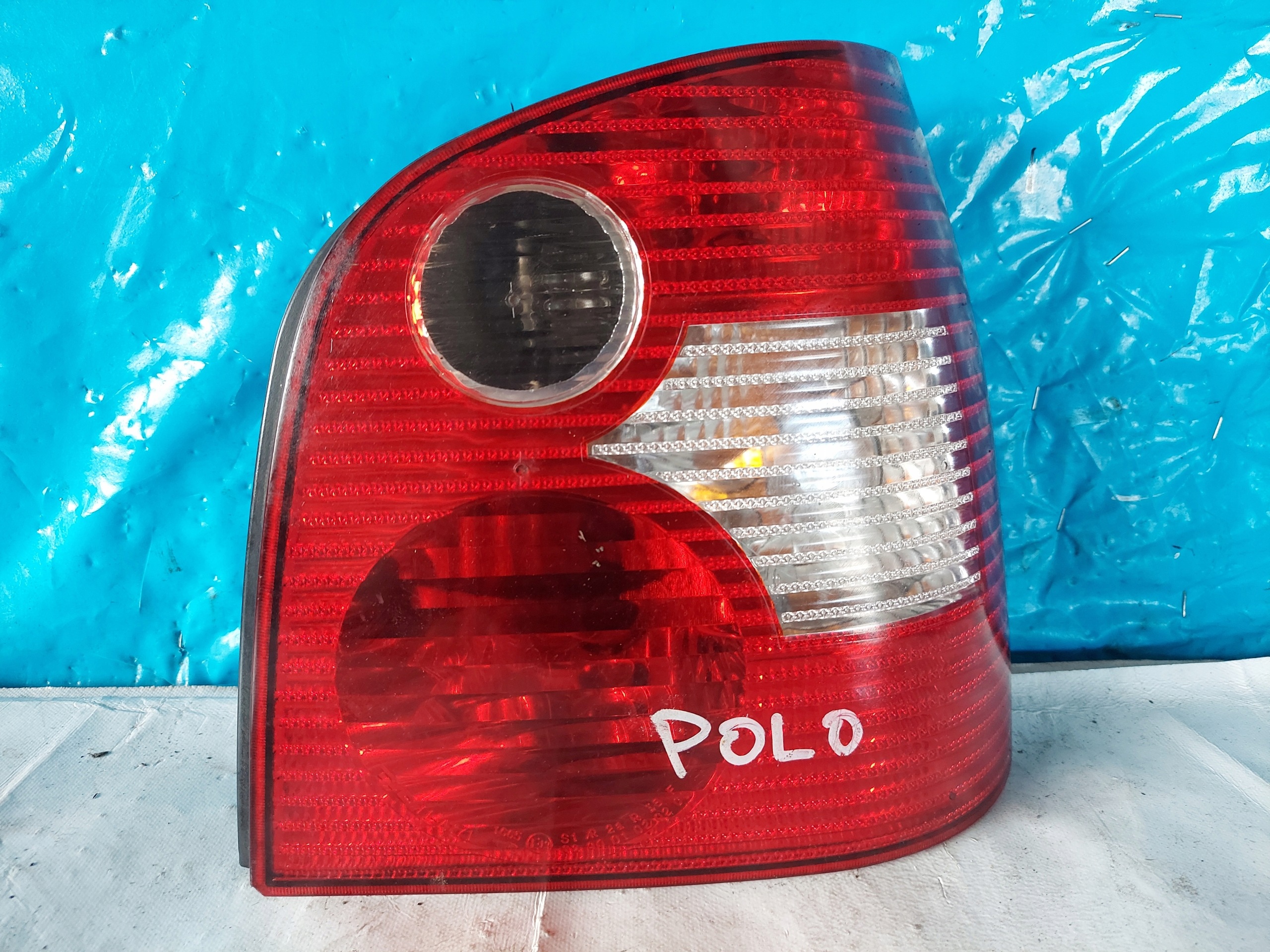 light VW POLO 9N right rear part