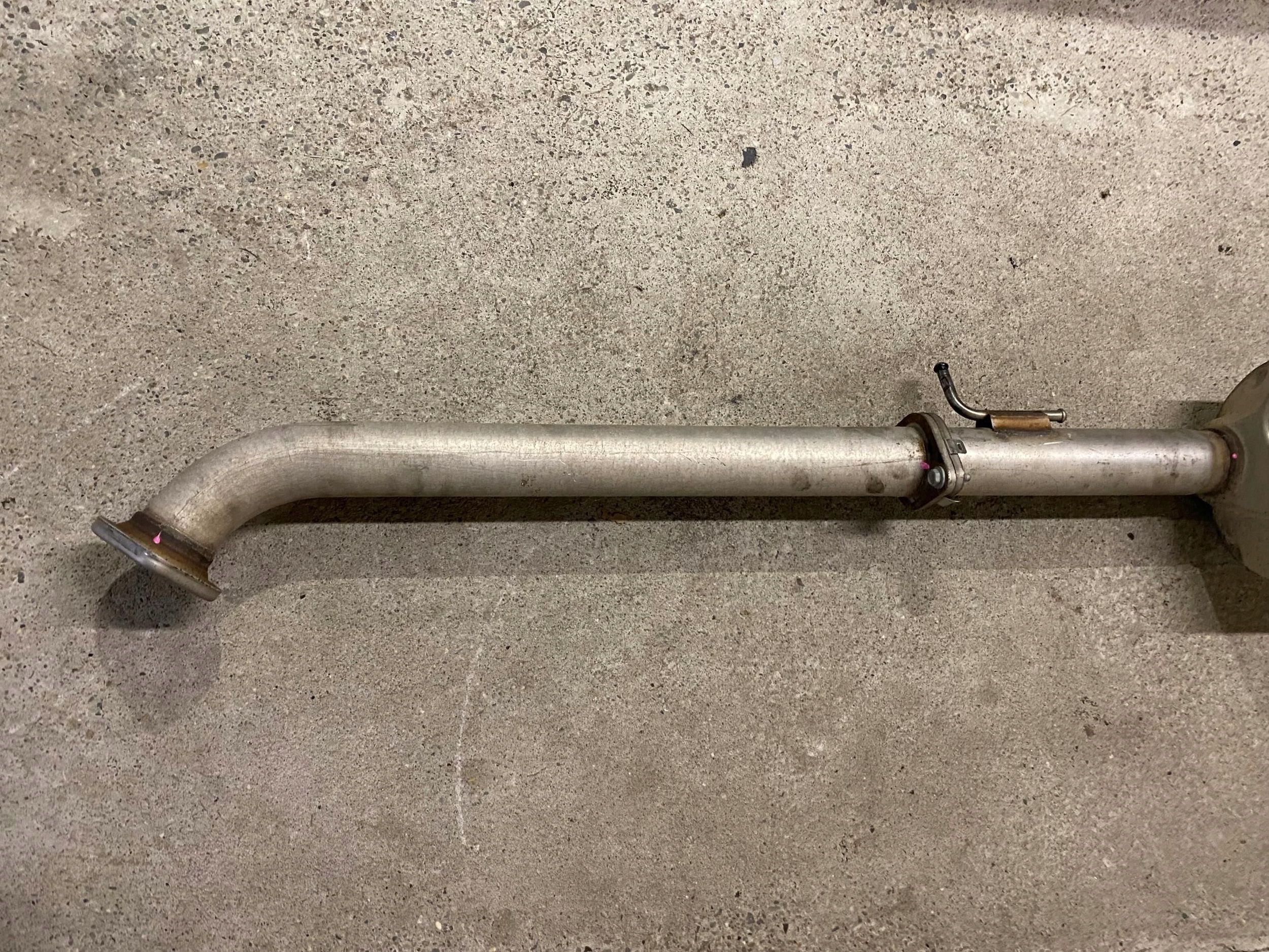 exhaust pipe pipe tlumik central Ram 1500 2019+ USA