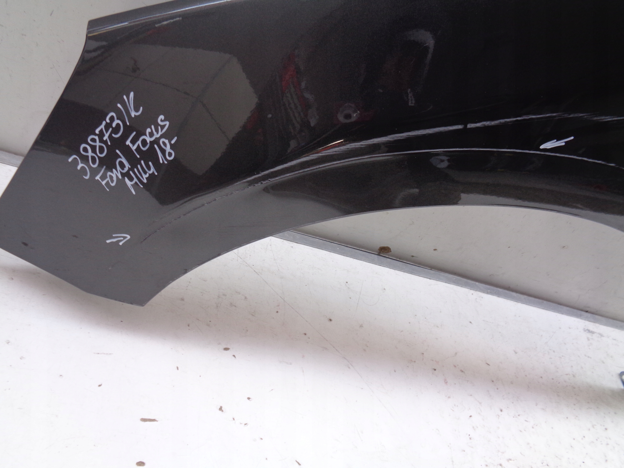fender left front FORD FOCUS MK4 18- NR 38873