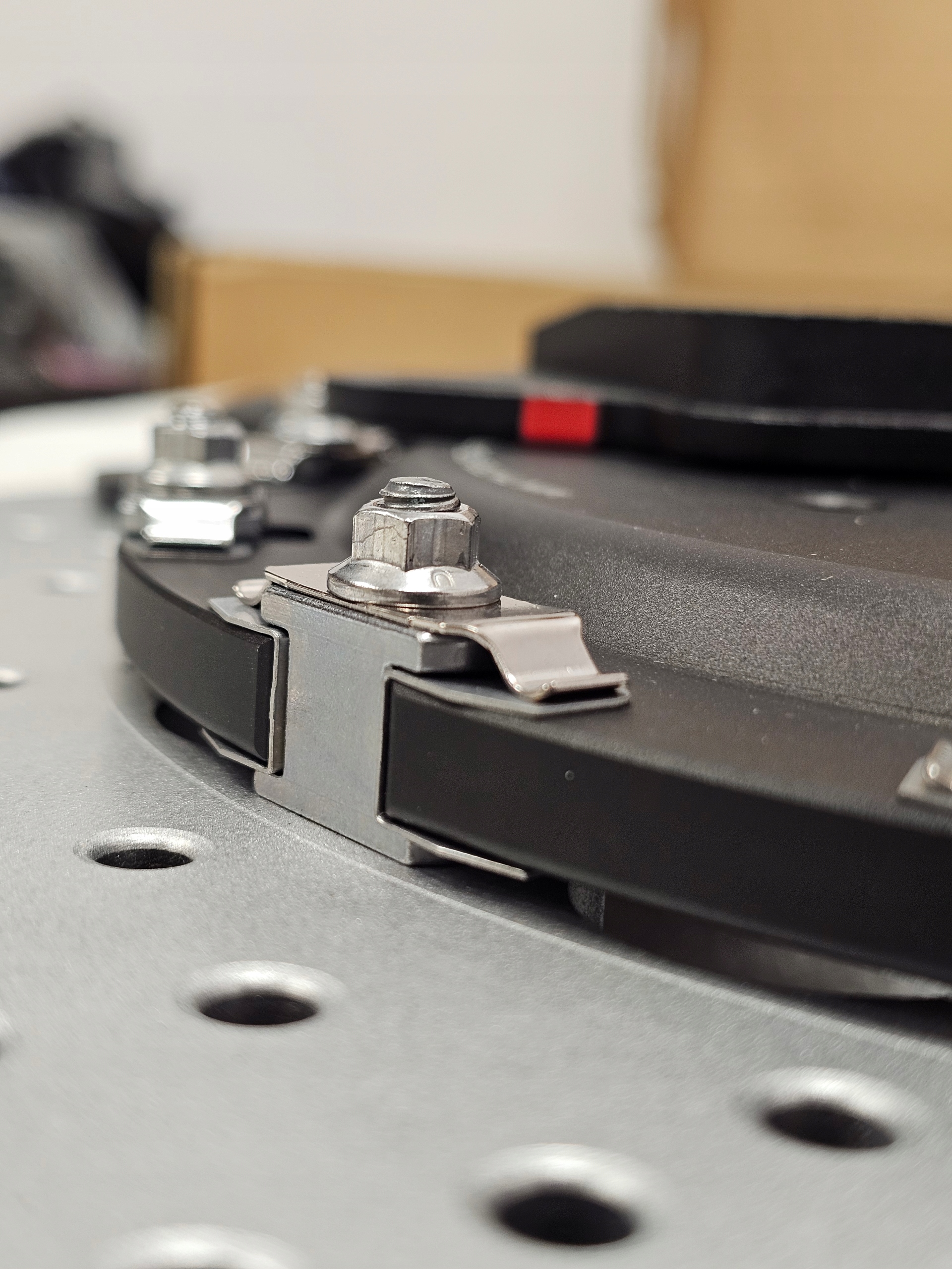 Konwersja CERAMIKA -> STAL Komplet Tarcze Klocki Ferrari 812 Superfast - galeria