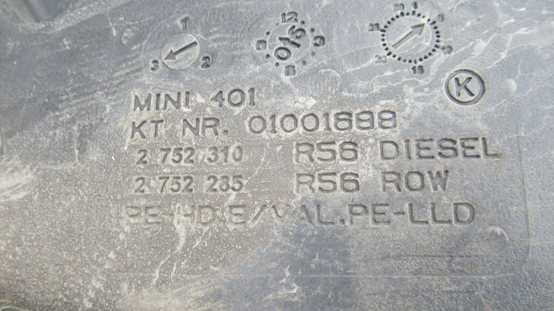 MINI COOPER R56 1.6 ZBIORNIK PALIWA BAK Typ samochodu Samochody osobowe