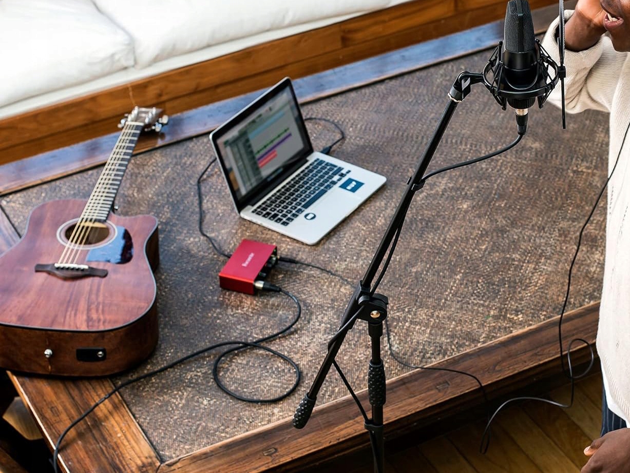 INTERFEJS AUDIO FOCUSRITE SCARLETT SOLO 3 GEN ABLETON + OPROGRAMOWANIE Kod producenta HN206300