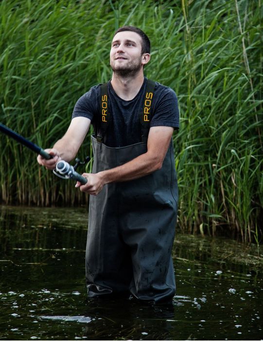 SPODNIOBUTY WODERY ZIELONE PROS SB01 44 Typ podeszwy gumowa