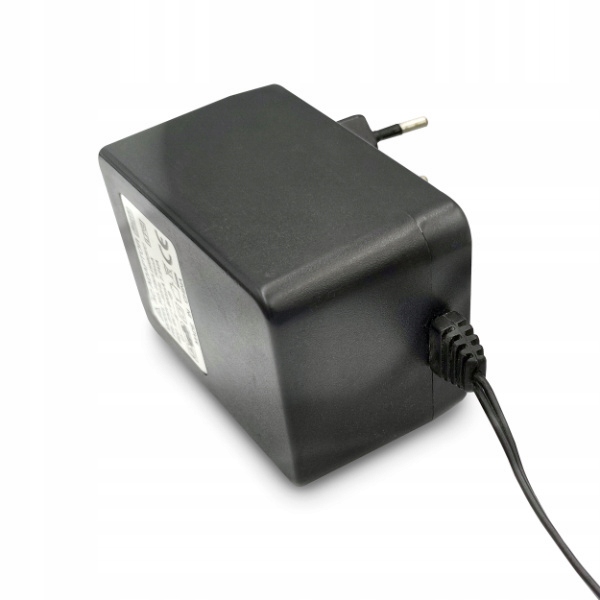 Zasilacz ACADAPTOR HKA-0980EC 9V 800mA 5,5mm/2,1mm Marka Logic3